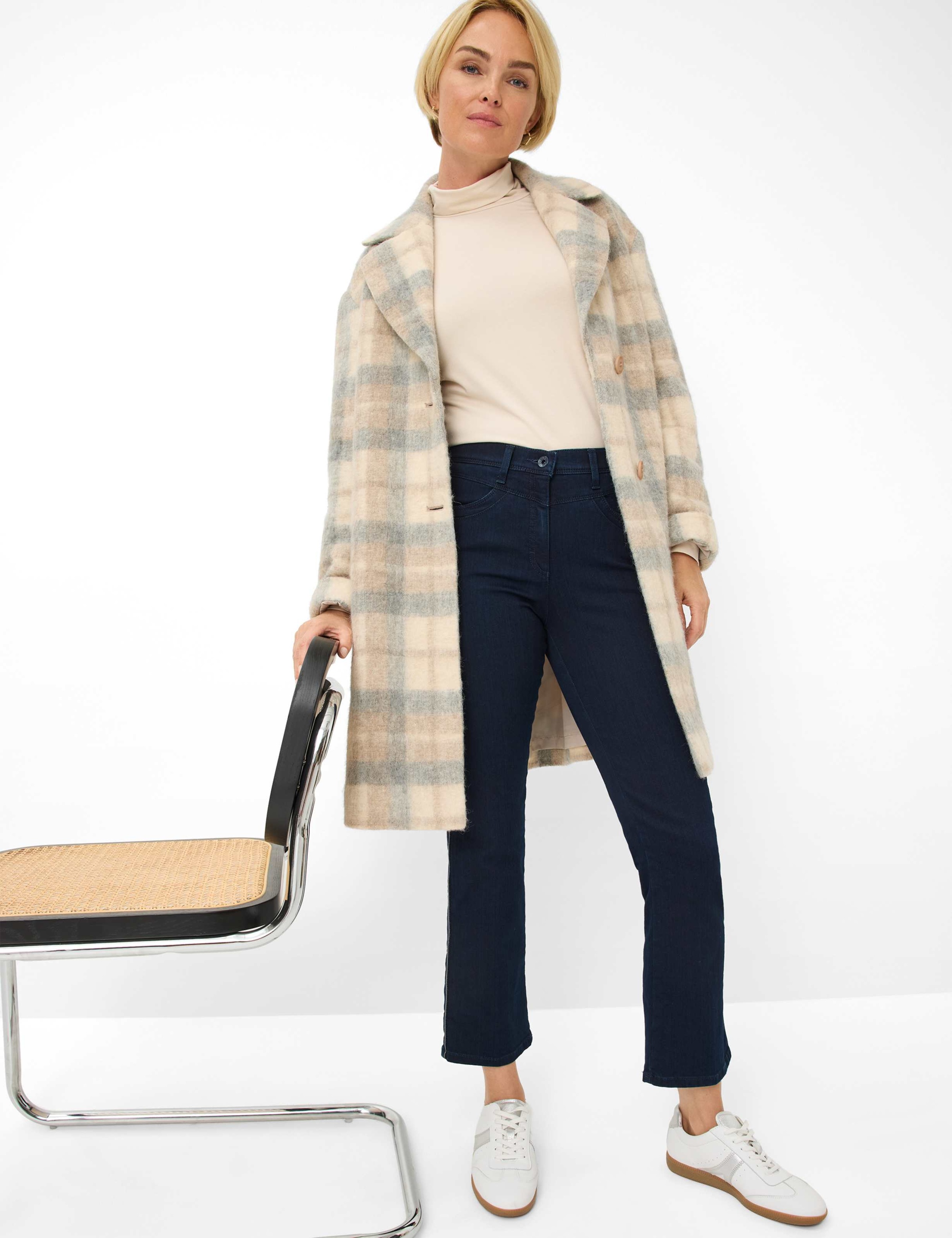 RAPHAELA by BRAX 5-Pocket-Jeans »Style LAURA KICK«