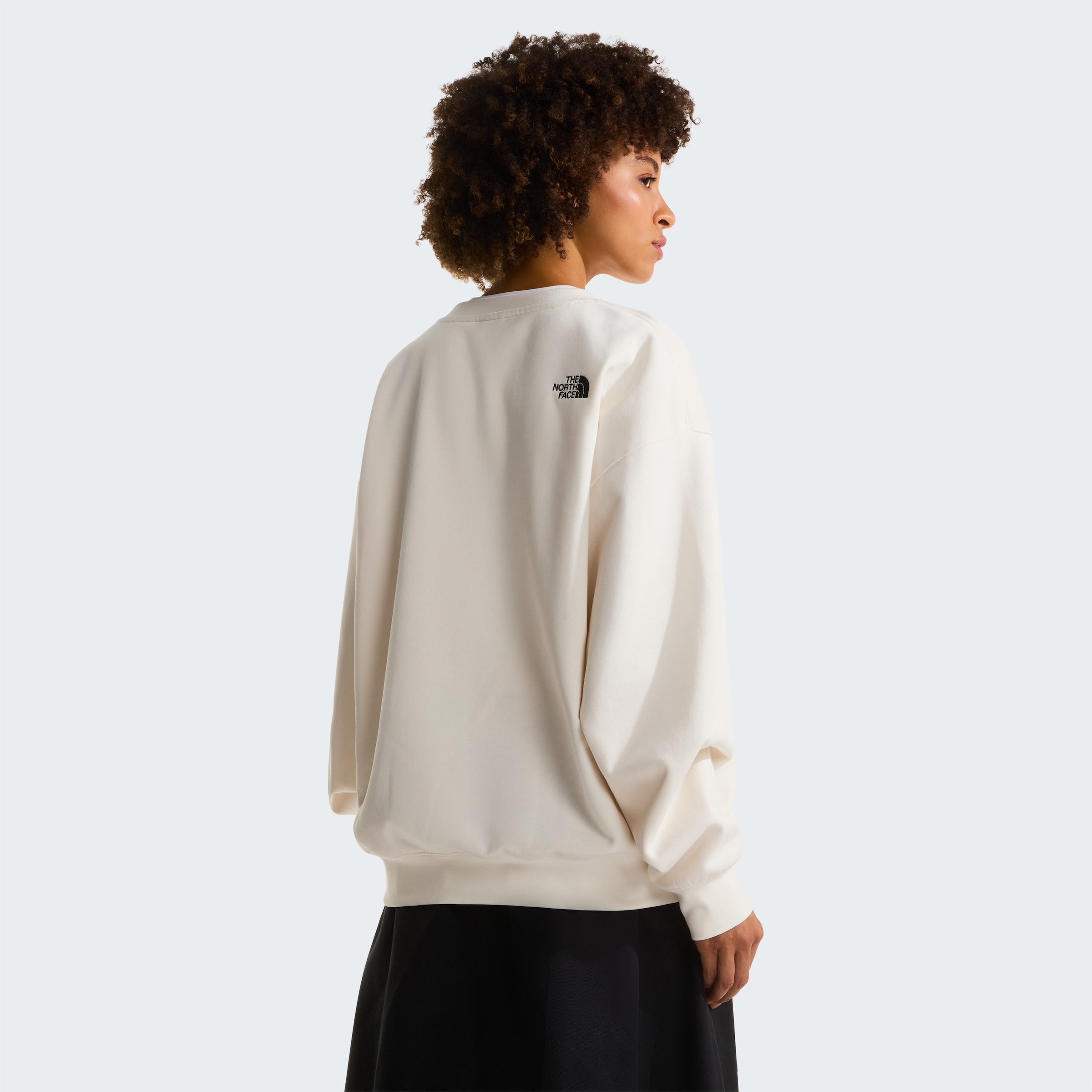 The North Face Sweatshirt »W ESSENTIAL OVERSIZE CREW«, sportlicher Stil, aus Baumwolle und Polyester
