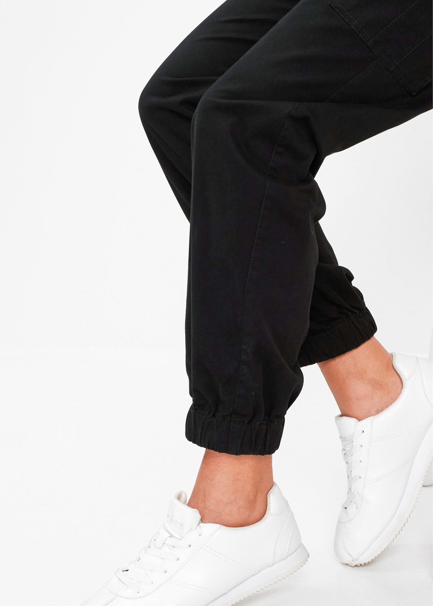 Bonprix Women's Cargo Trousers Black Size 50 2