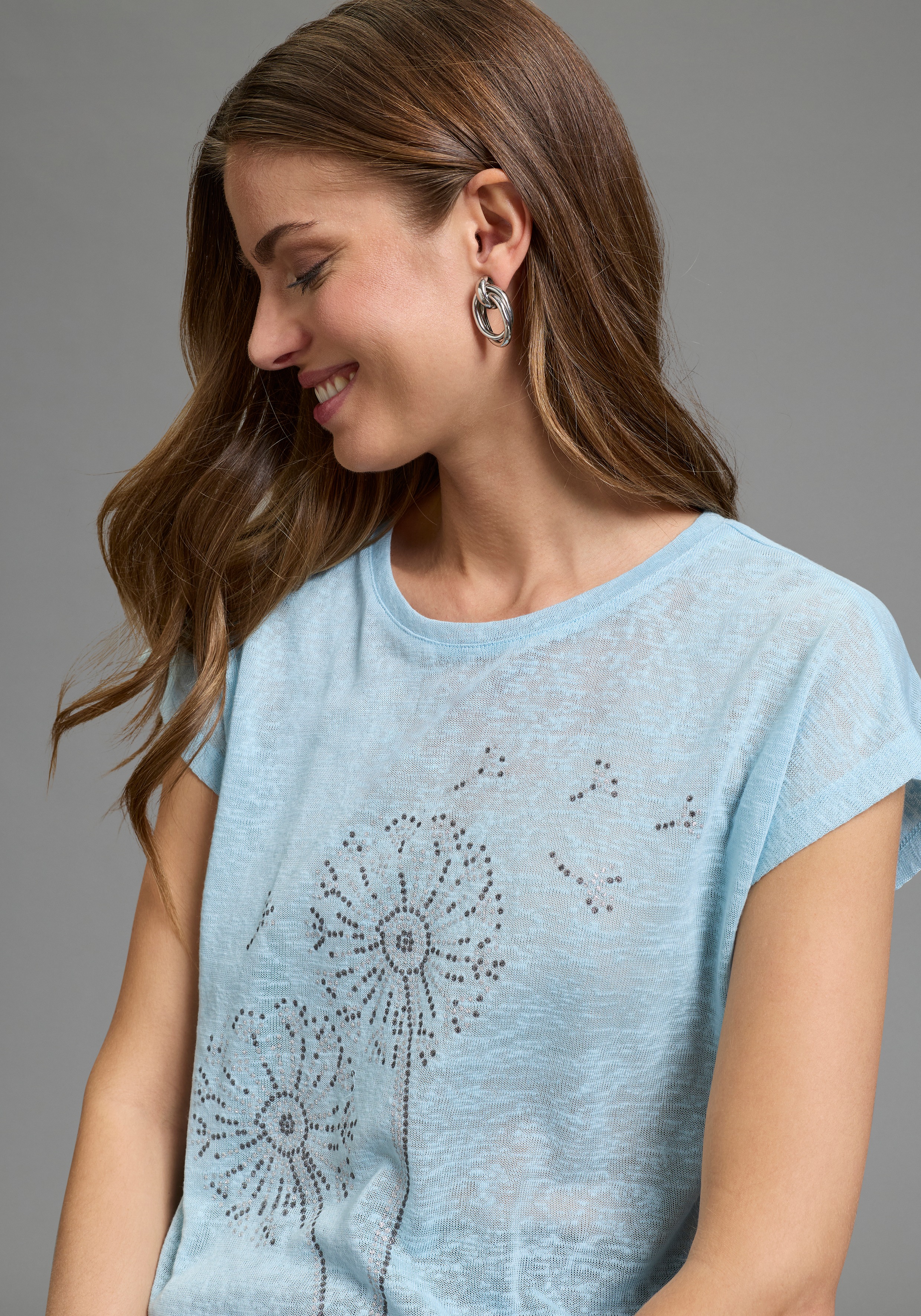 Thumbnail - Laura Scott T-Shirt mit Glitzerdurck und Leinen-Optik