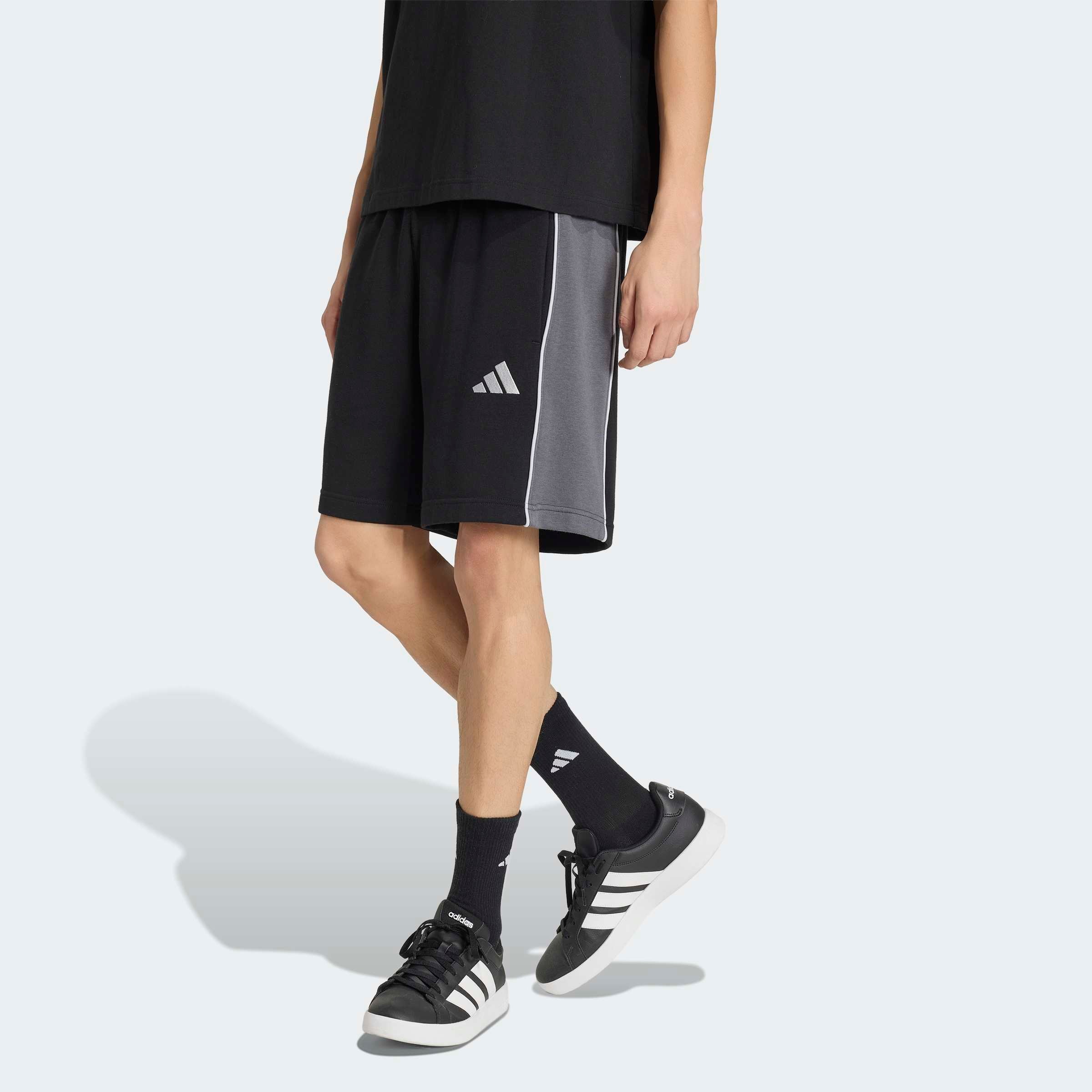 adidas Sportswear Shorts "M CB FT" ohne Verschluss, aus Baumwolle, Polyester und Viskose, normale Weite