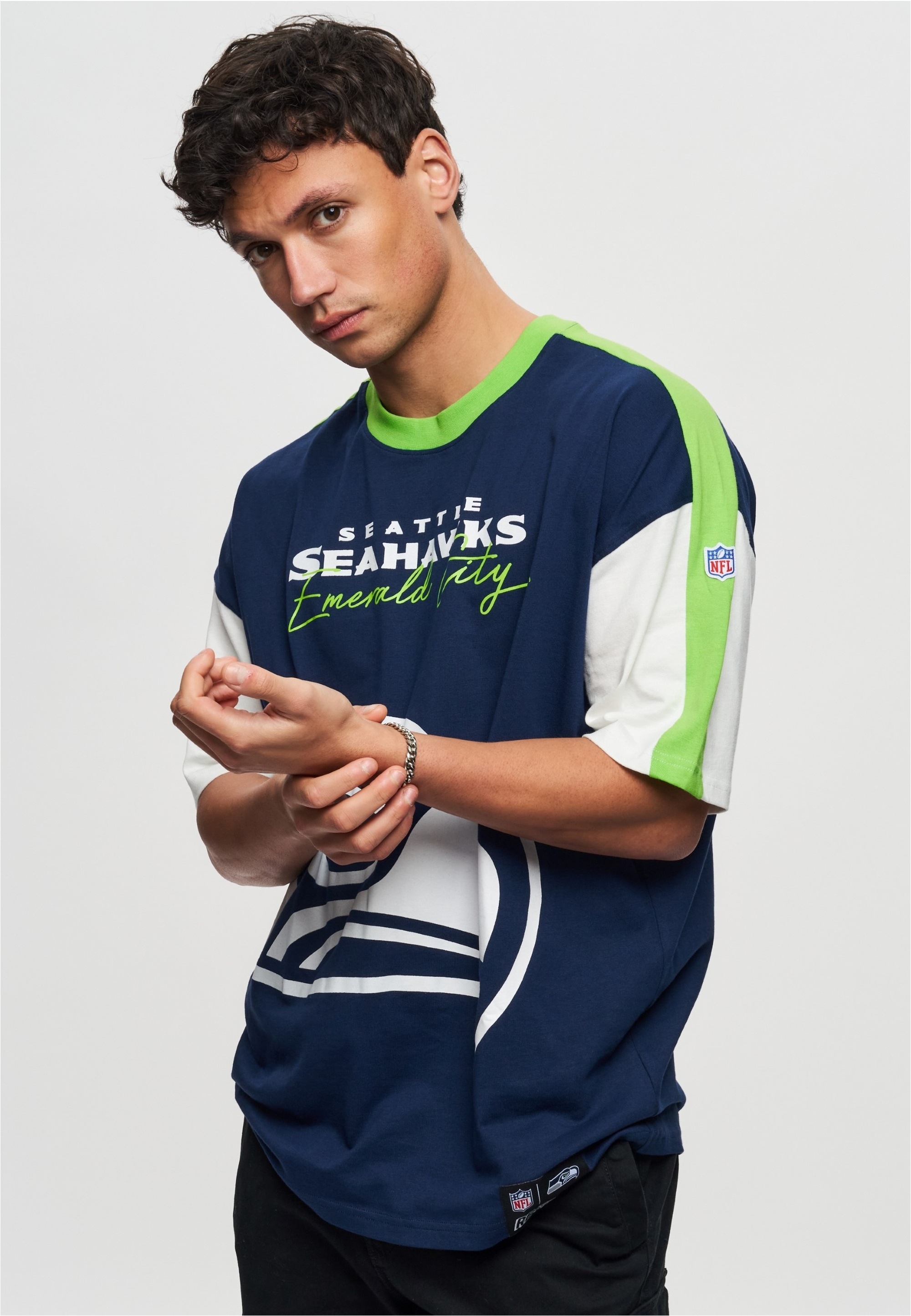 Recovered T-Shirt »NFL Seahawks Seattle Cut and Sew Oversized«, für alle Seattle Seahawks-Fans