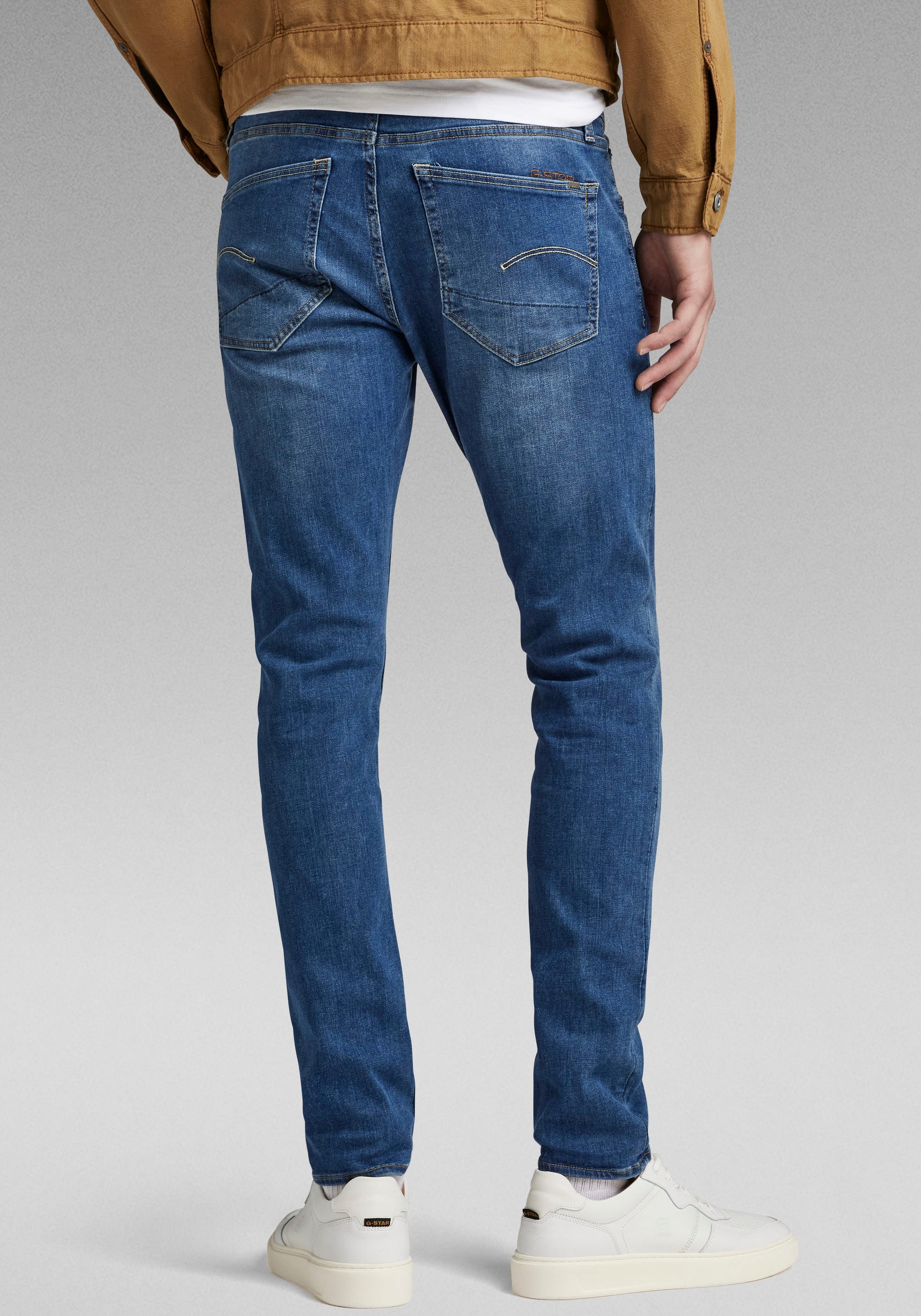 Slim-fit-Jeans »3301 Slim«, mit leichten Used-Effekten