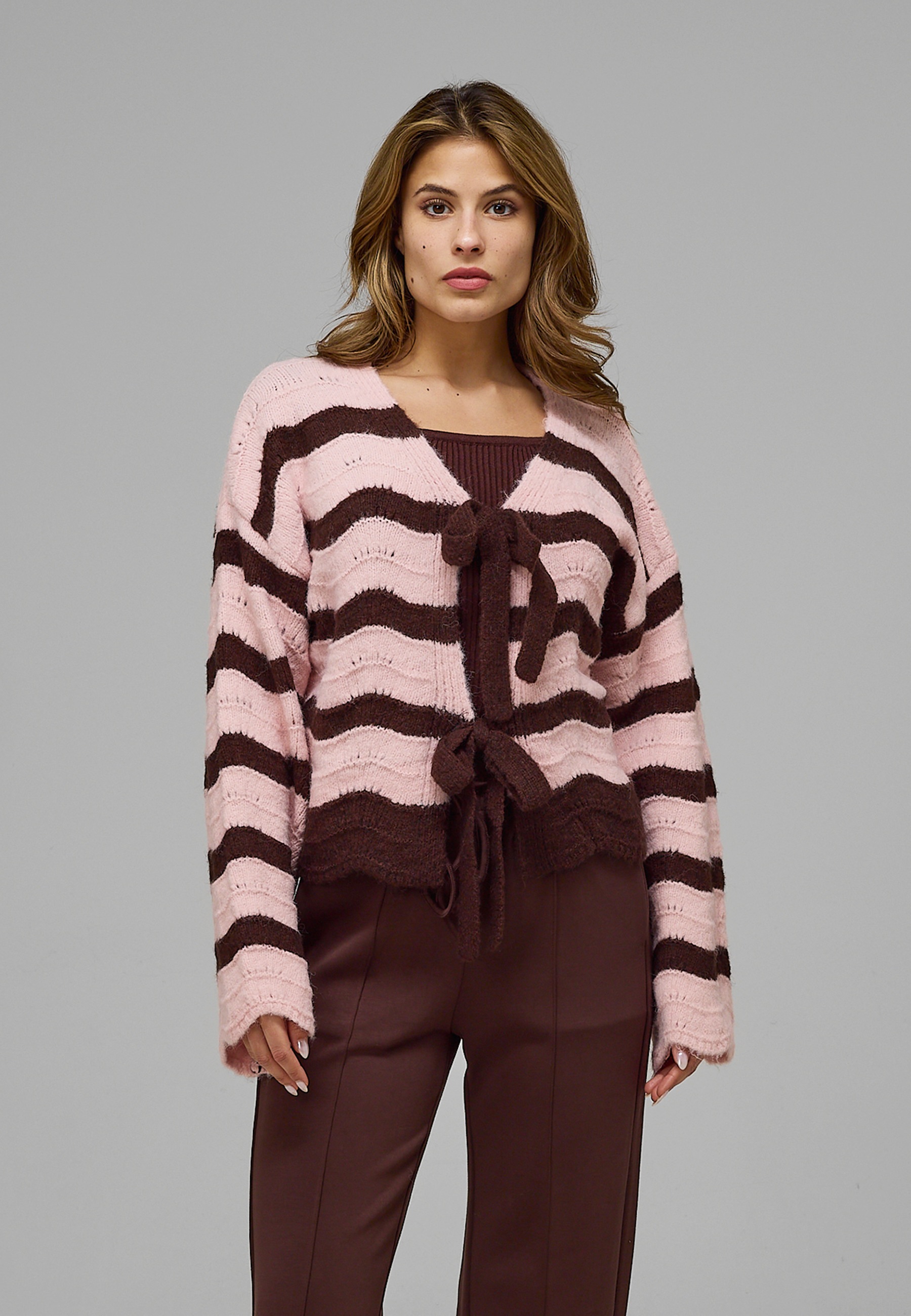 ESTELOU Cardigan »ESTELOU Wave Stripe Cardigan« 1