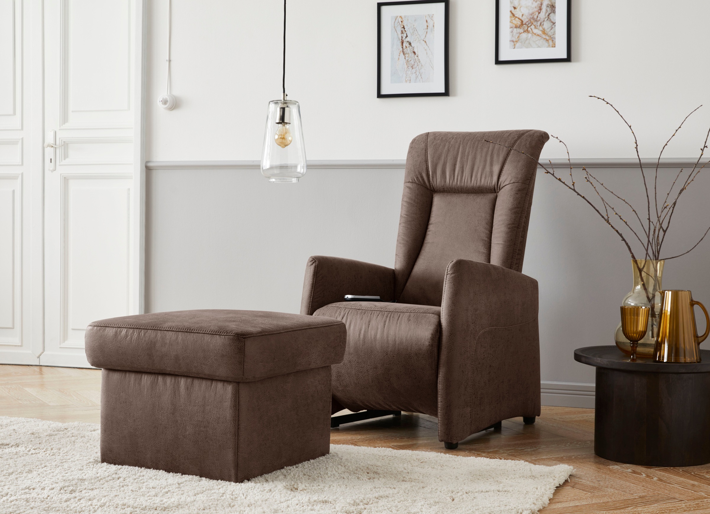 sit&more Stauraumhocker »Melissa«, klassisches Design, optional in dem mit Wasser zu reinigendem Bezug
