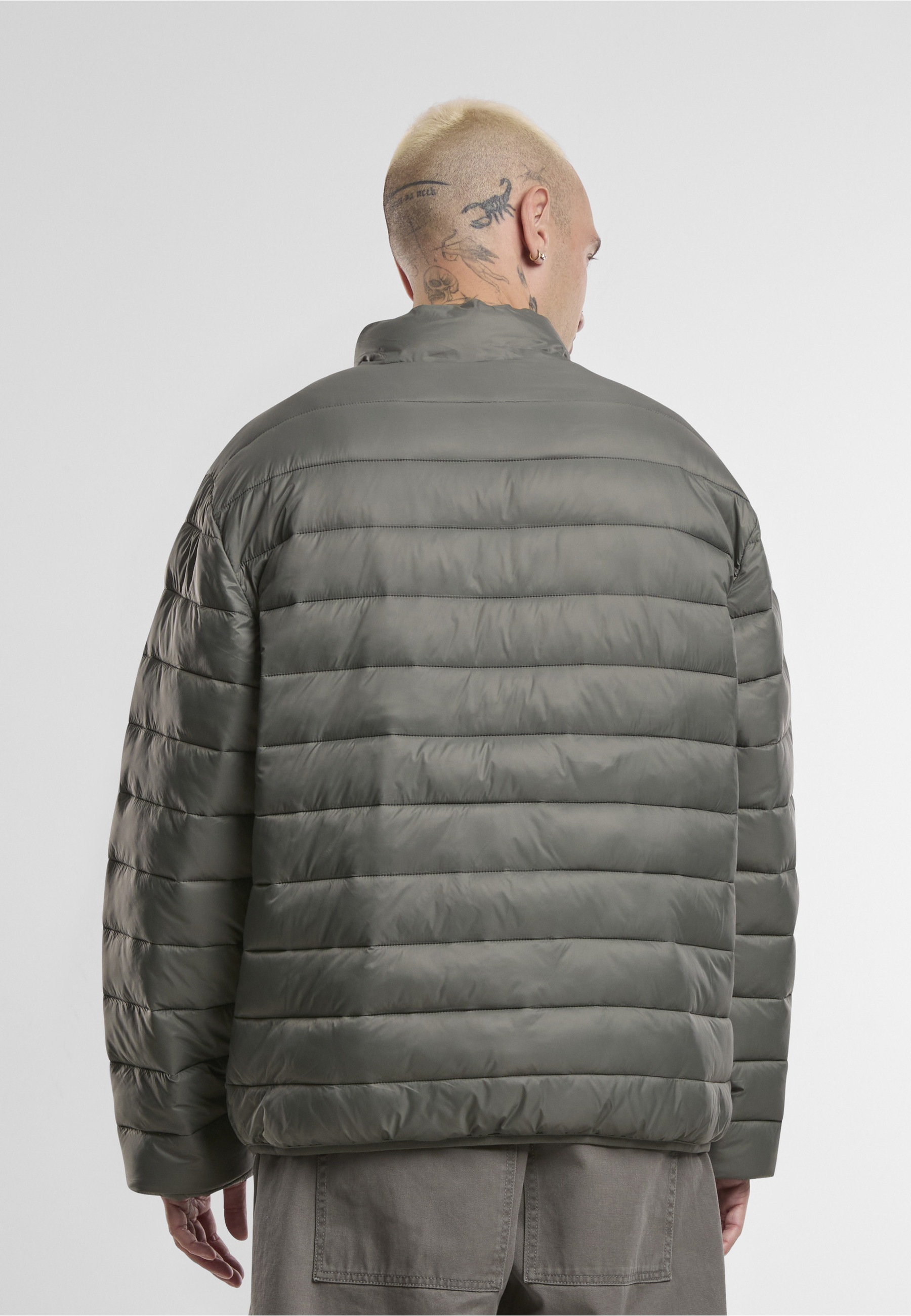 Karl Kani Allwetterjacke »Karl Kani Karl Kani Sport Patch Light Puffer Jacket« 1 Stk. tlg. ohne Kapuze