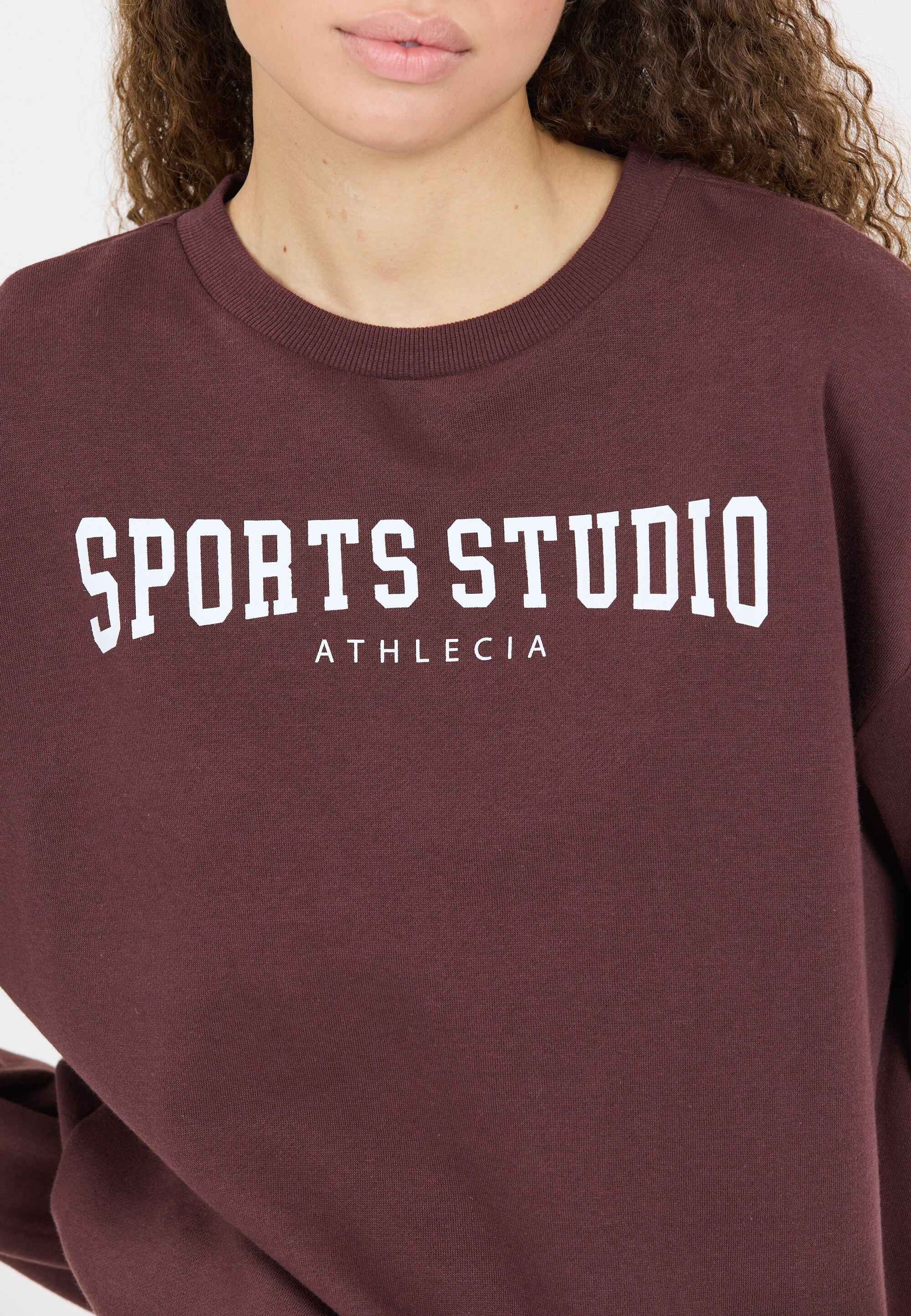 ATHLECIA Sweatshirt »Giannis«, mit atmungsaktivem Design