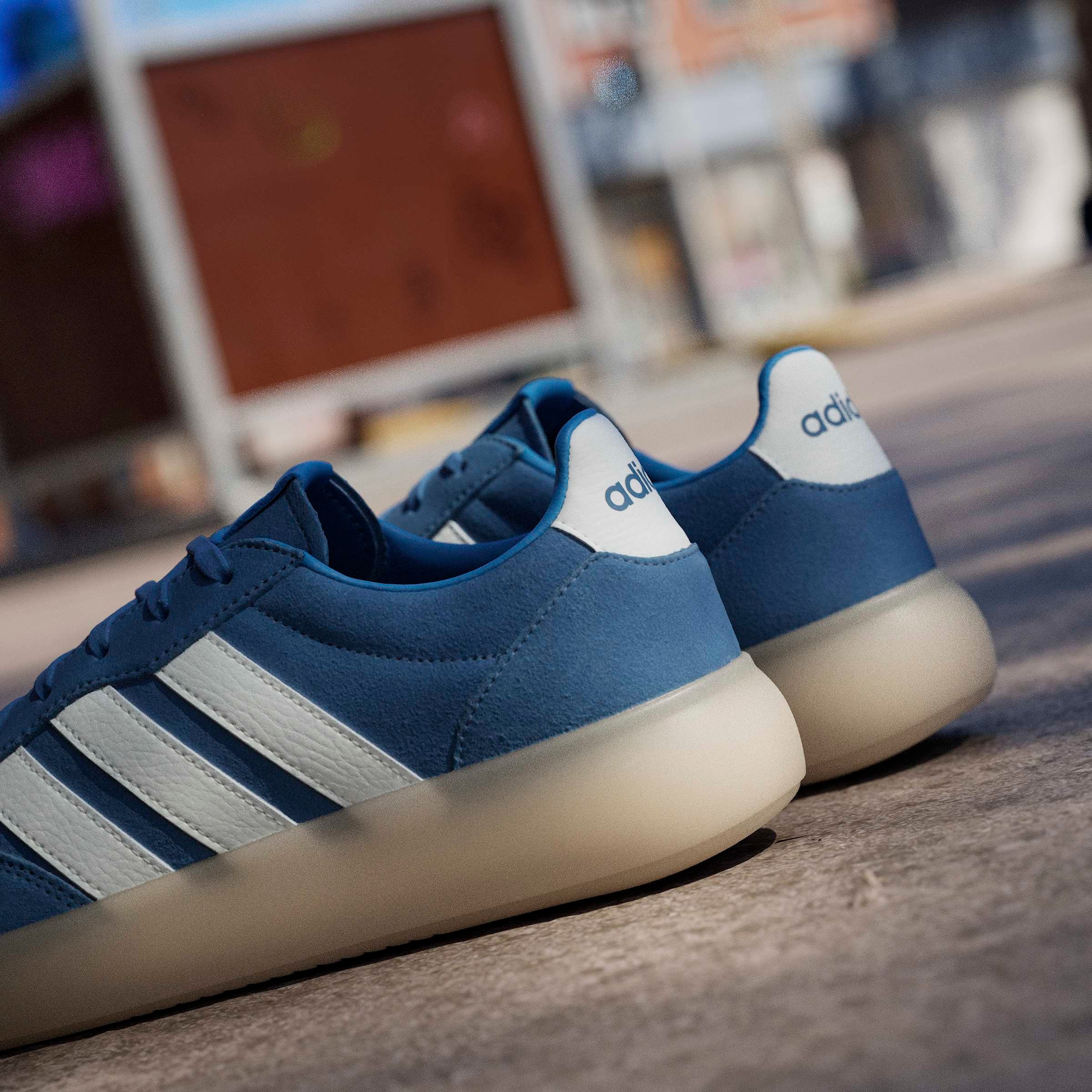 adidas Sportswear Sneaker »BARREDA DECODE«  inspiriert vom Design des adidas handball spezial
