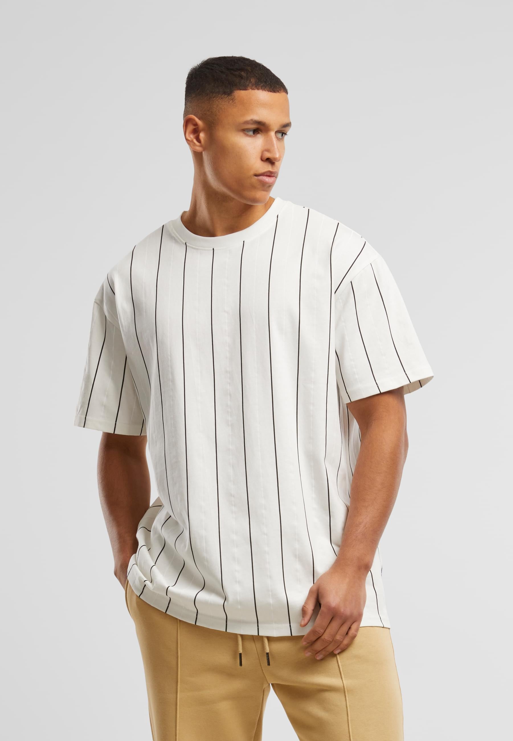 URBAN CLASSICS T-Shirt »Urban Classics Printed Pinstripe Tee«, (1 tlg.)
