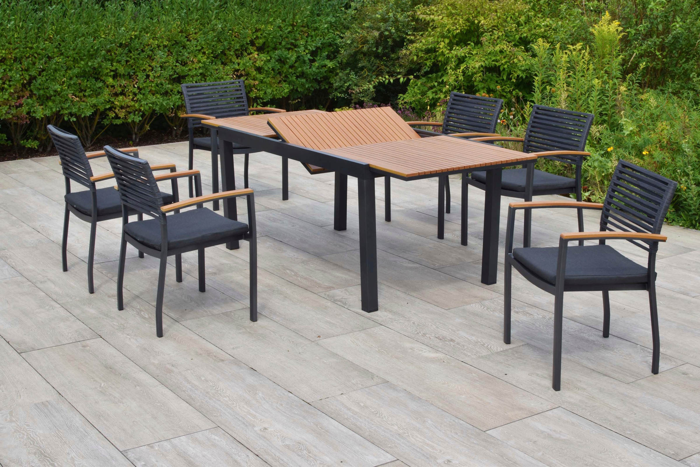 MERXX Garten-Essgruppe »Parella« Set, 13 tlg. inkl. 6 Stapelsessel, 6 Auflagen, 1 Ausziehtisch