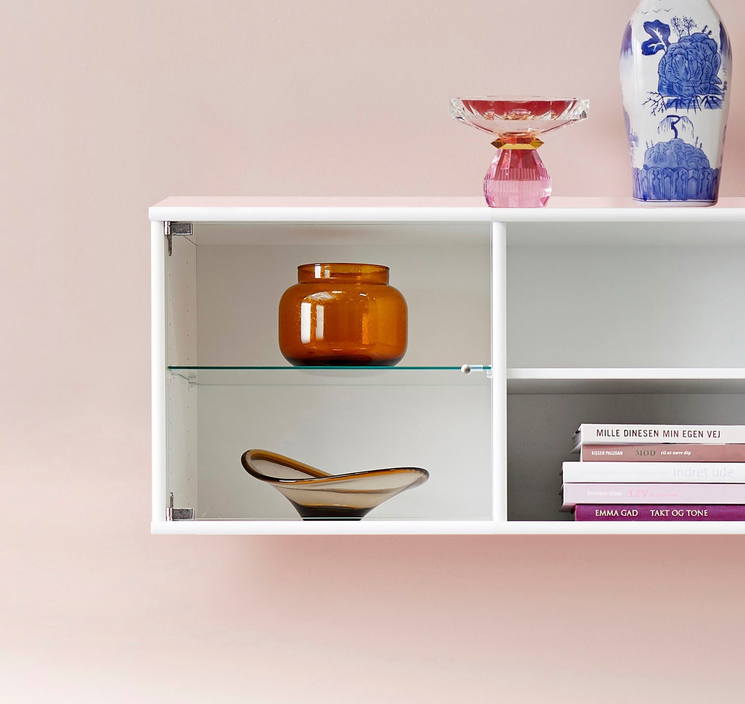 Hammel Furniture Lowboard »Mistral, Hochwertig Schrank, hängend/stehend montierbar«, mit zwei Glastüren, B: 133 cm, anpassungsbar Designmöbel