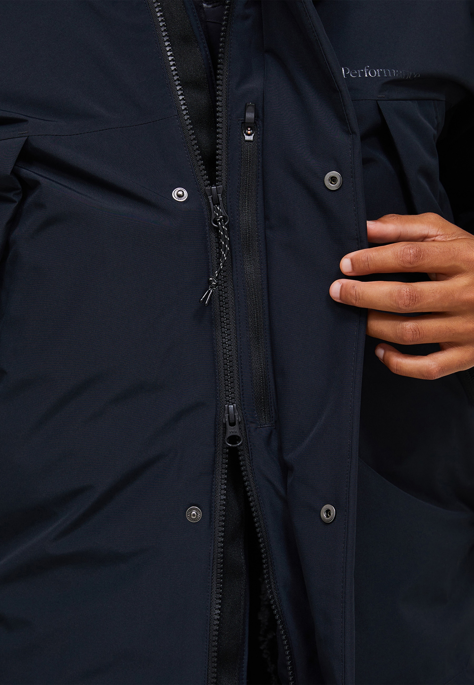 Peak Performance Daunenmantel »M Treeline Hipe® 2l Down Shell Parka« wasserabweisend
