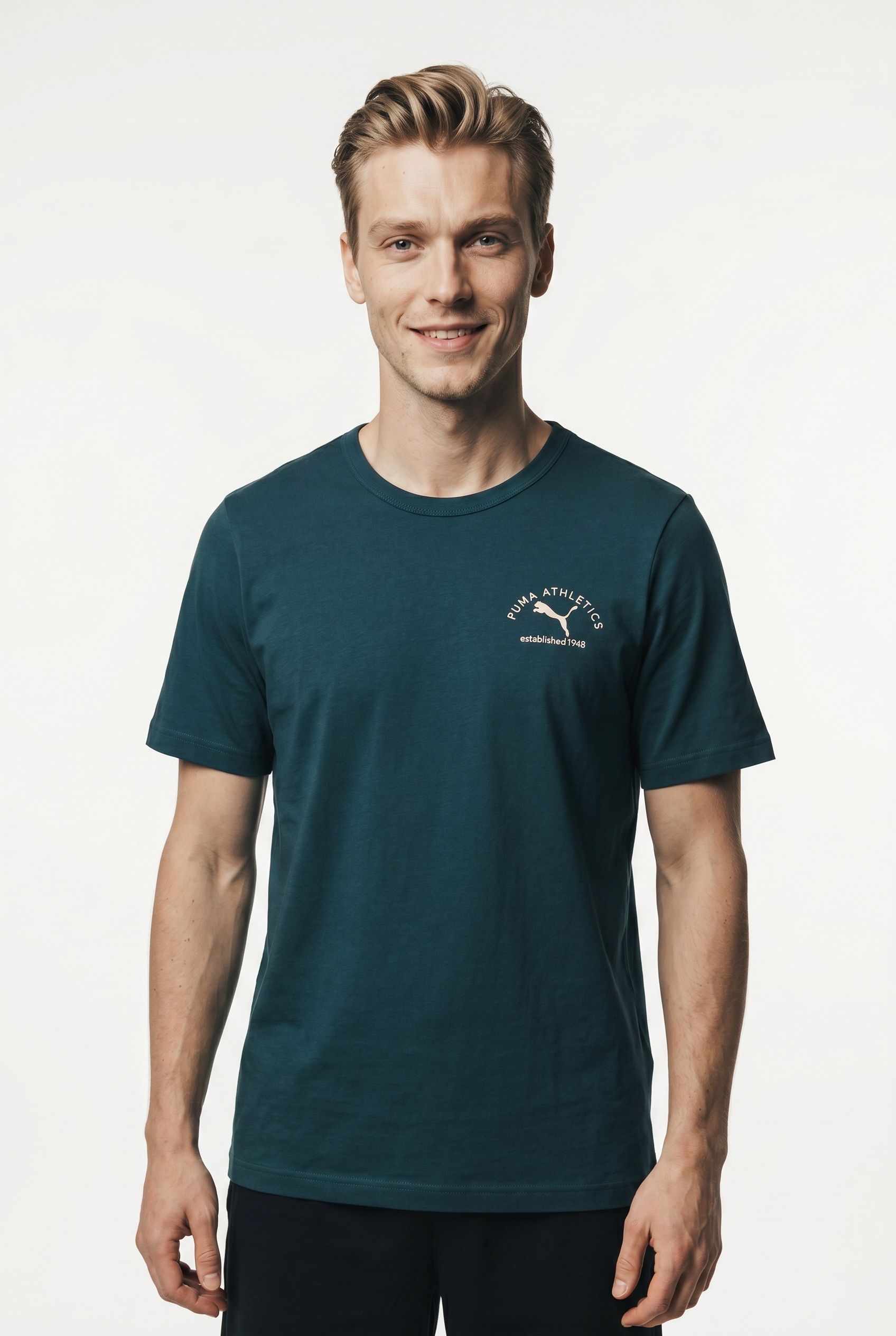 PUMA "CLASS GRAPHIC TEE" Regular Fit Passform, Kurzarmdesign, Rundhalsausschnitt