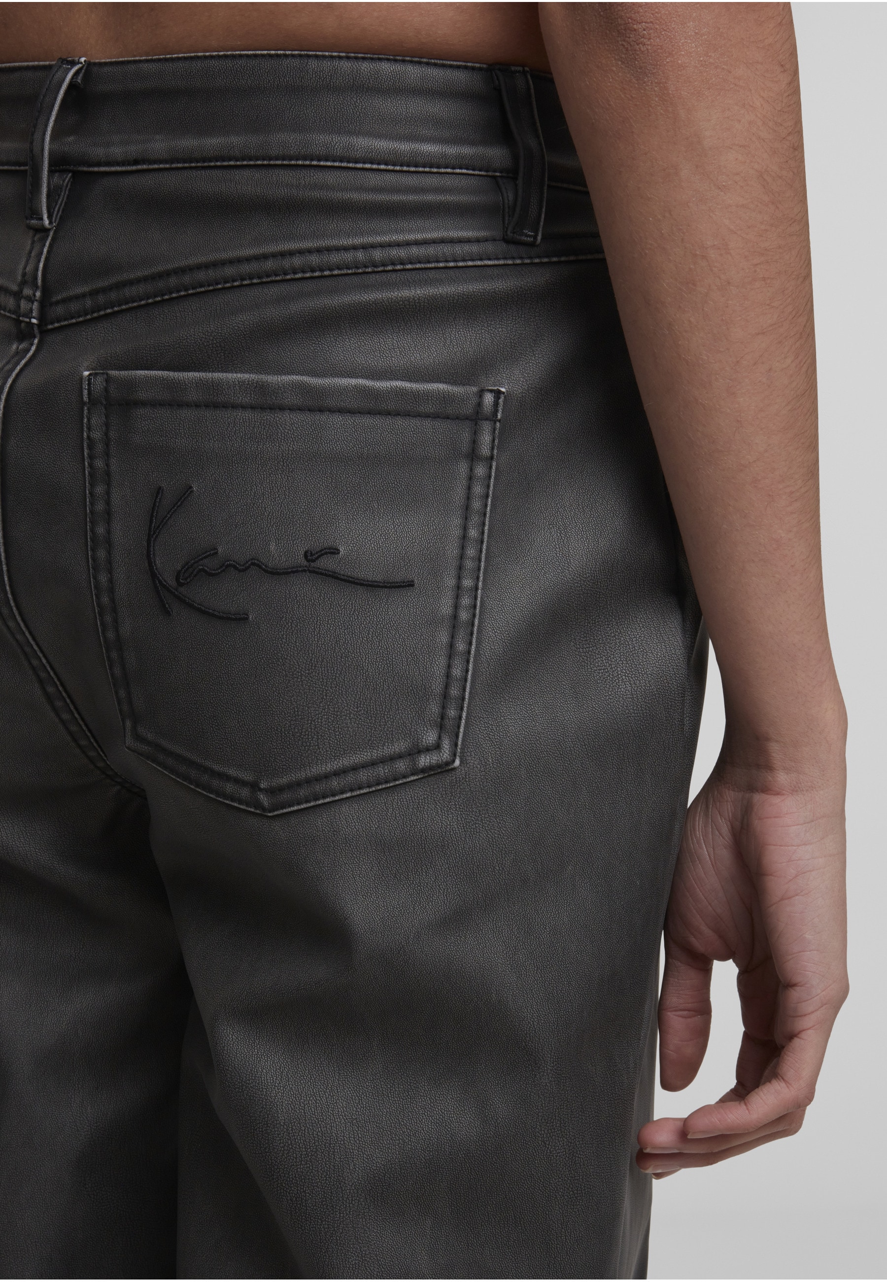 Karl Kani Stoffhose »Karl Kani Signature Pu Wide Leg Pants black«