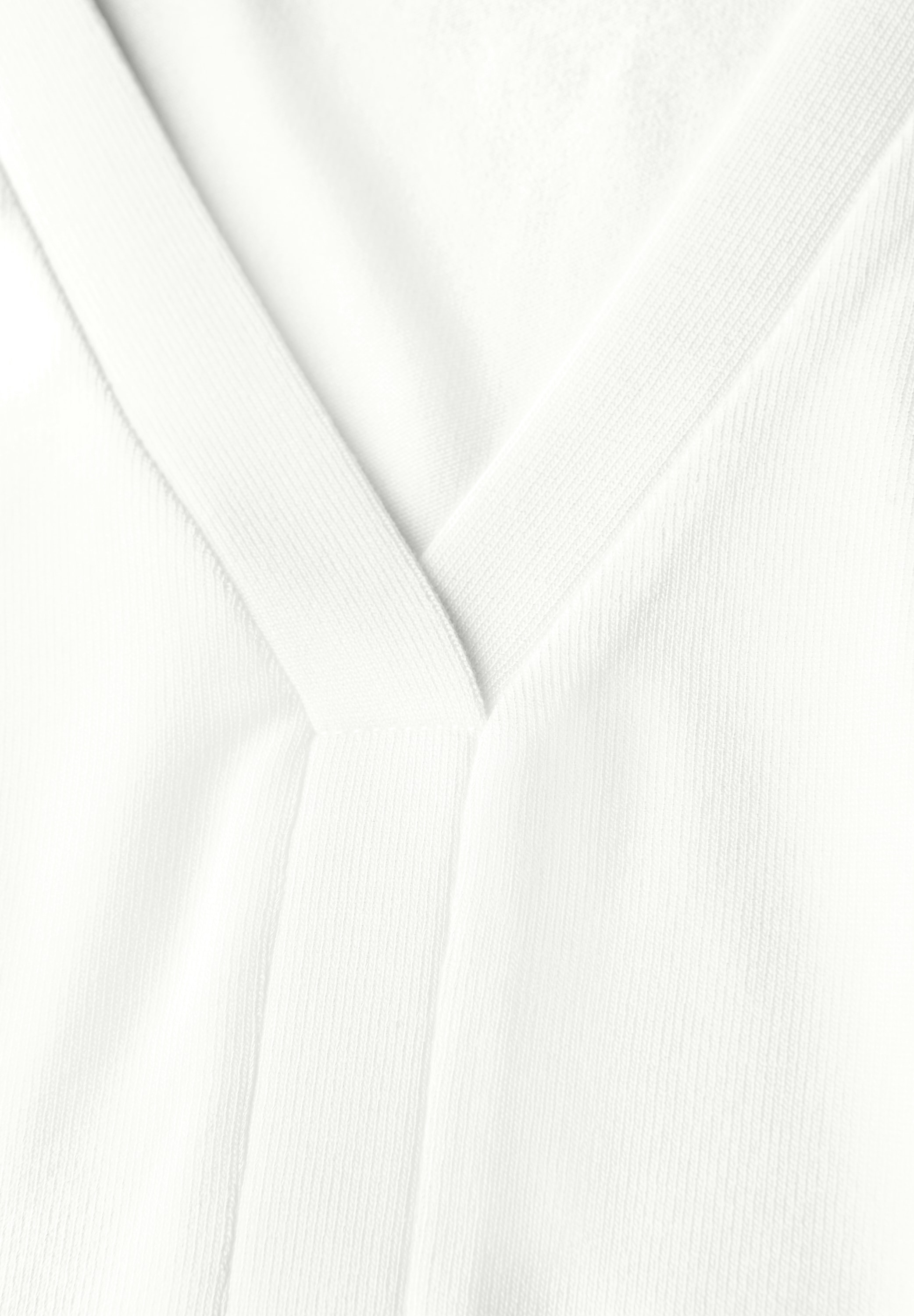 STREET ONE Langarmshirt, aus strecthigem Viskosematerial