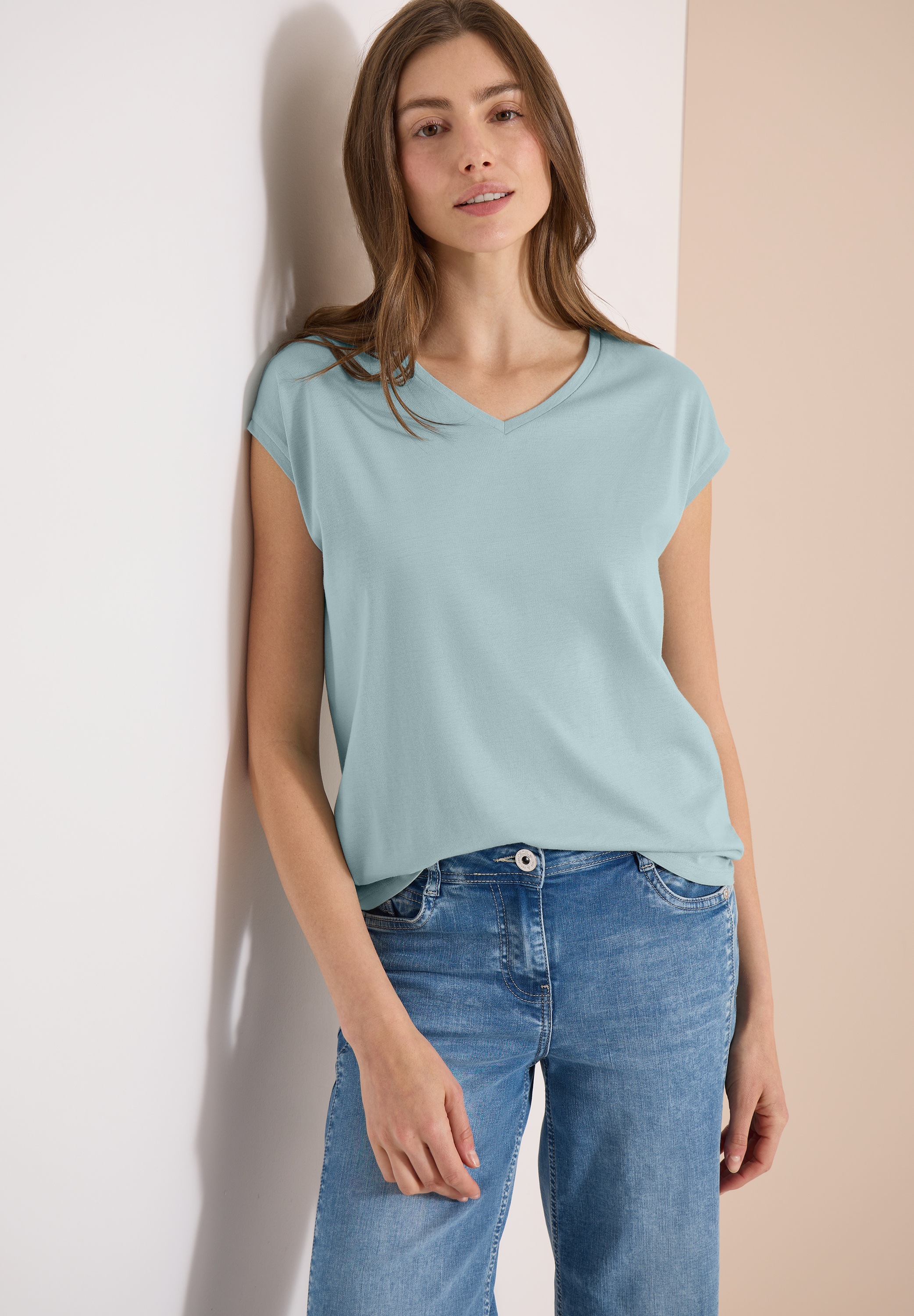 Cecil V-Shirt mit femininem V-Ausschnitt