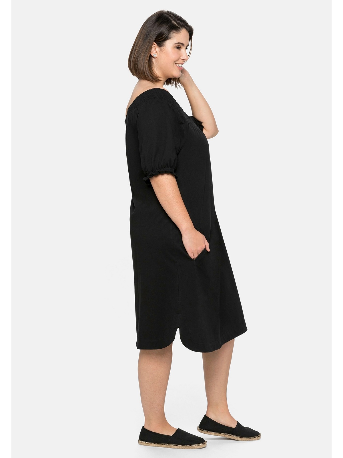 Sheego Jerseykleid »Große Größen«, mit Smok-Ausschnitt und Puffärmeln