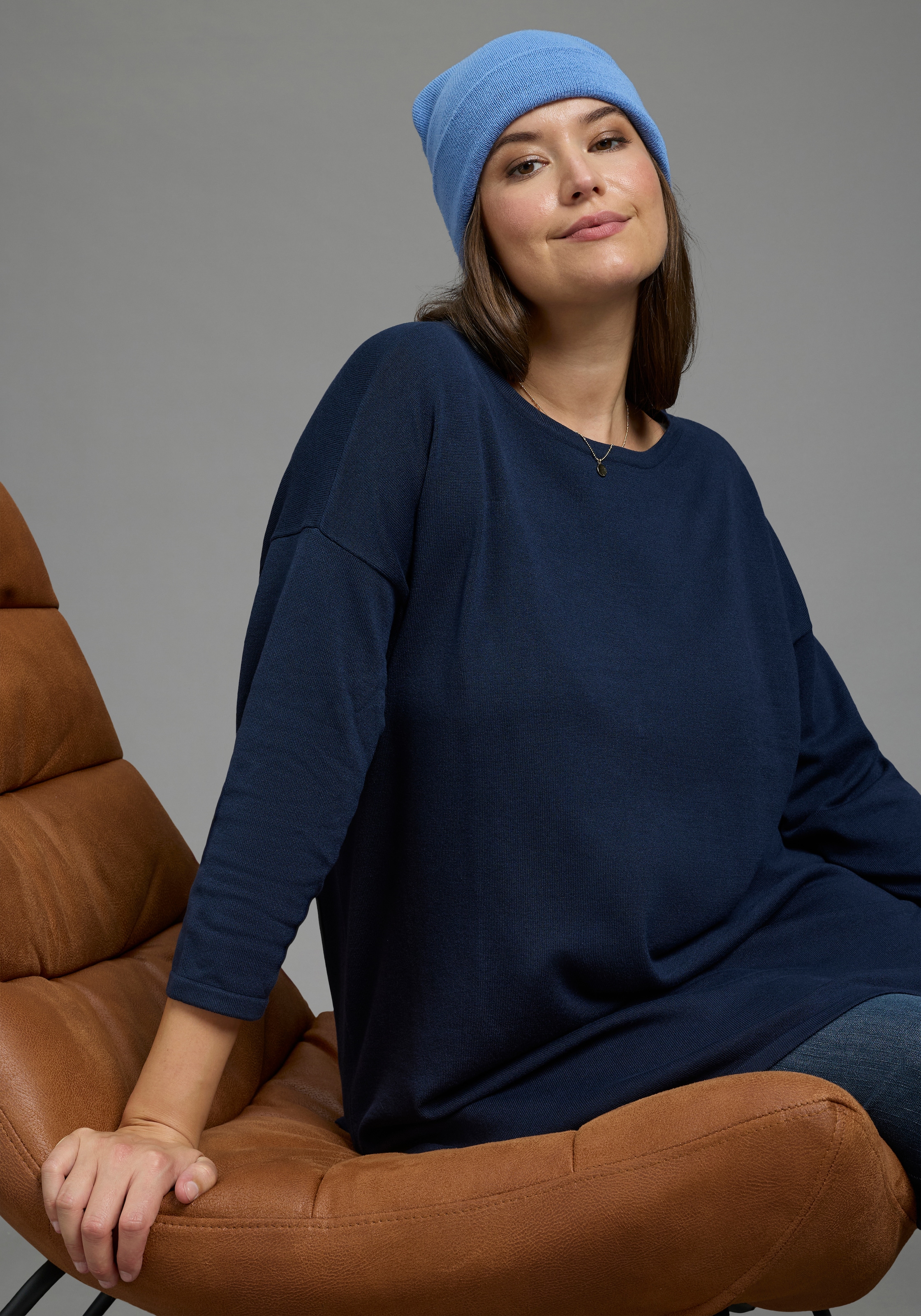 Laura Scott CURVE Longpullover »Große Größen« aus fließendem Feinstrick mit seitlichem Schlitz