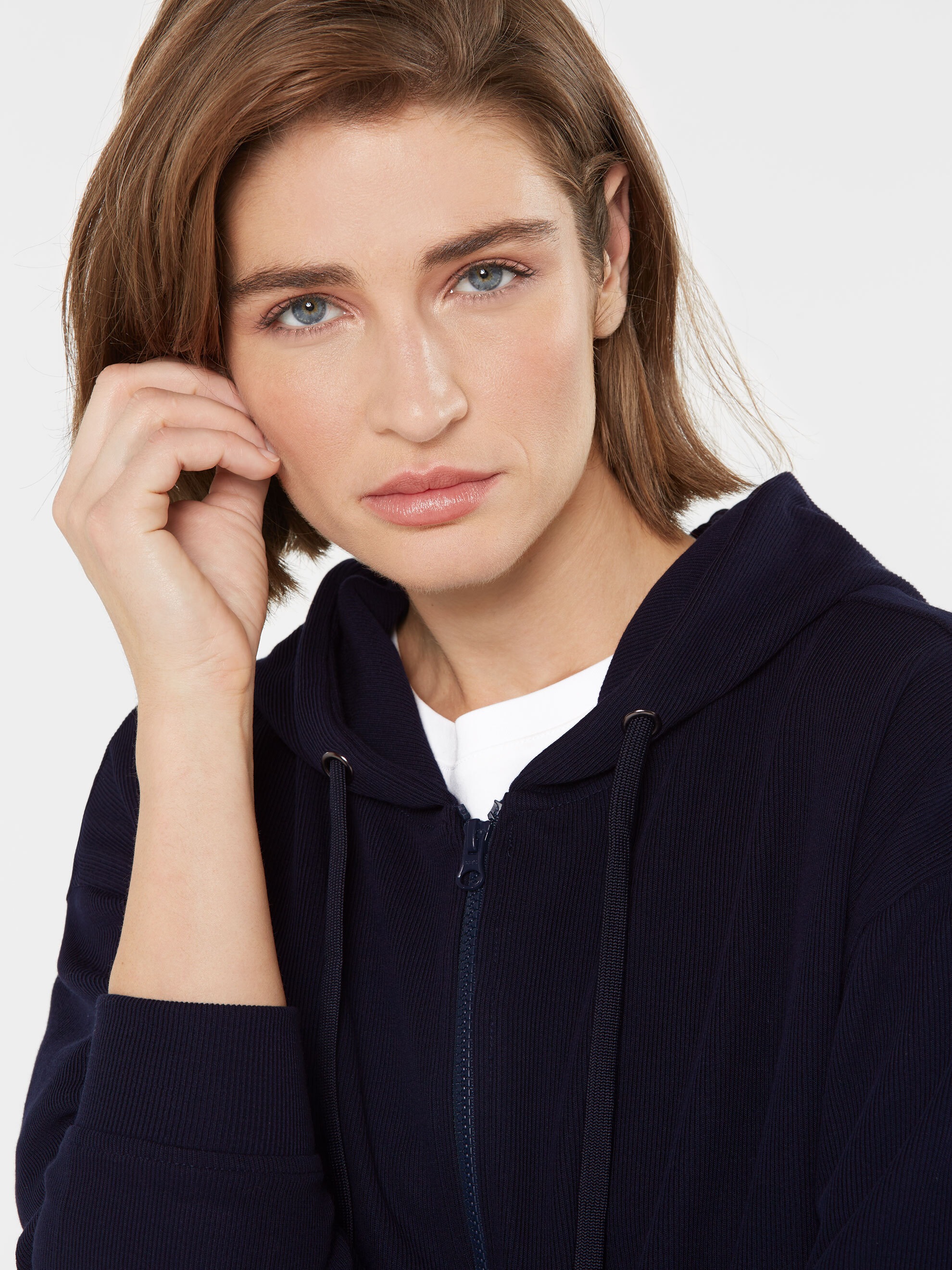 SENSES.THE LABEL Kapuzensweatjacke mit verstellbarer Kapuze
