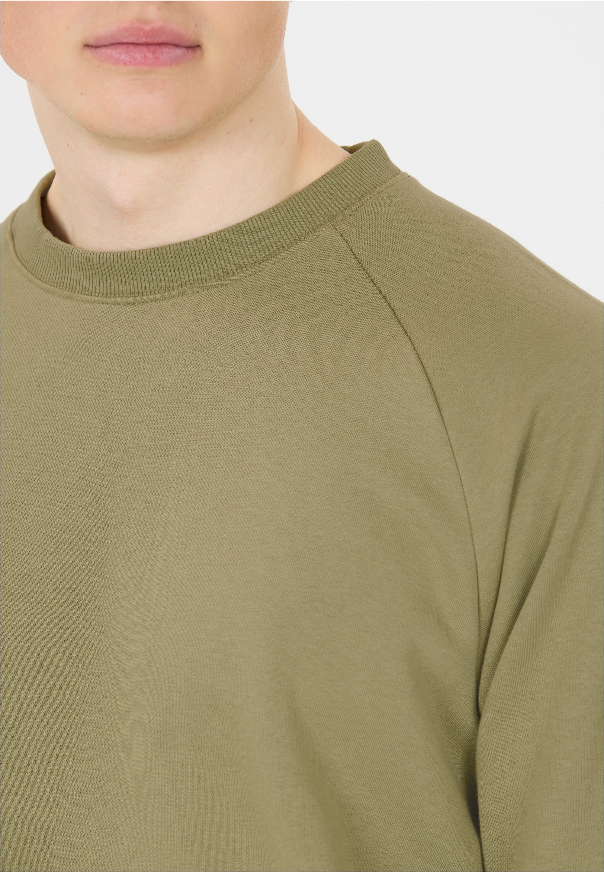 CRUZ Sweatshirt »Rusvil«, Aus atmungsaktivem Material