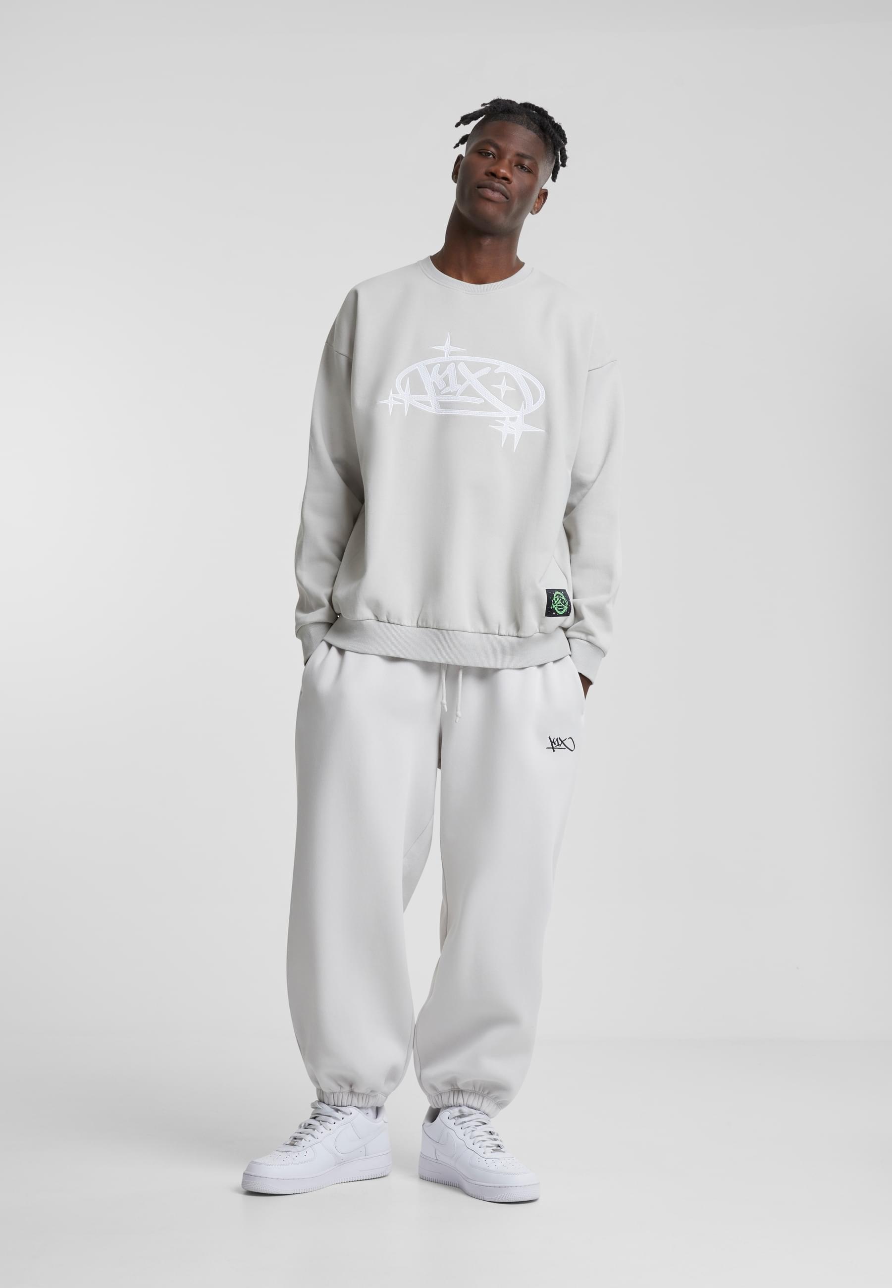 K1X Rundhalspullover »K1X K1X Stars Logo Crewneck« 1 Stk. tlg.