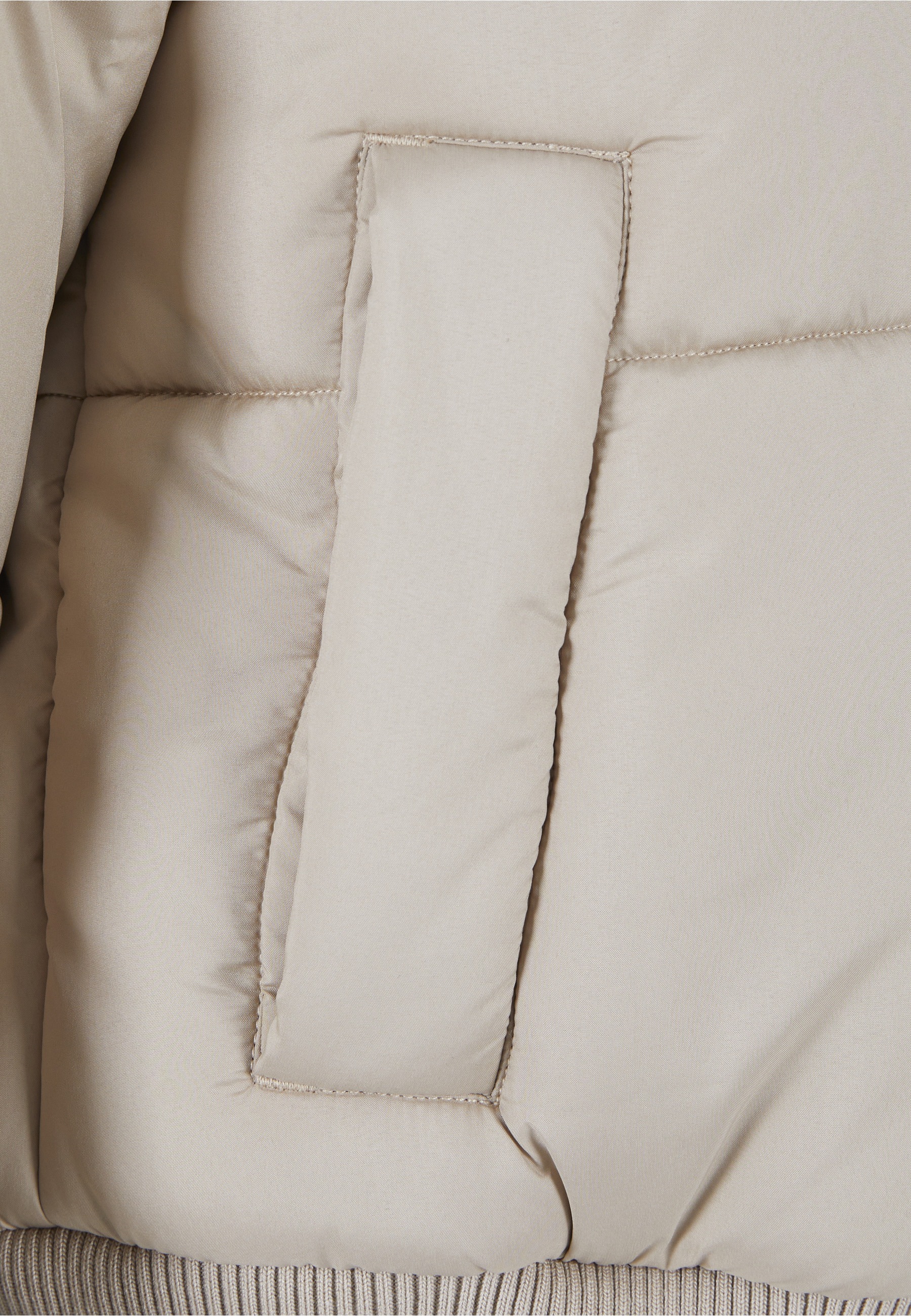 URBAN CLASSICS Winterjacke »Urban Classics Damen Ladies Puffer Blouson« 1 Stk. tlg. ohne Kapuze