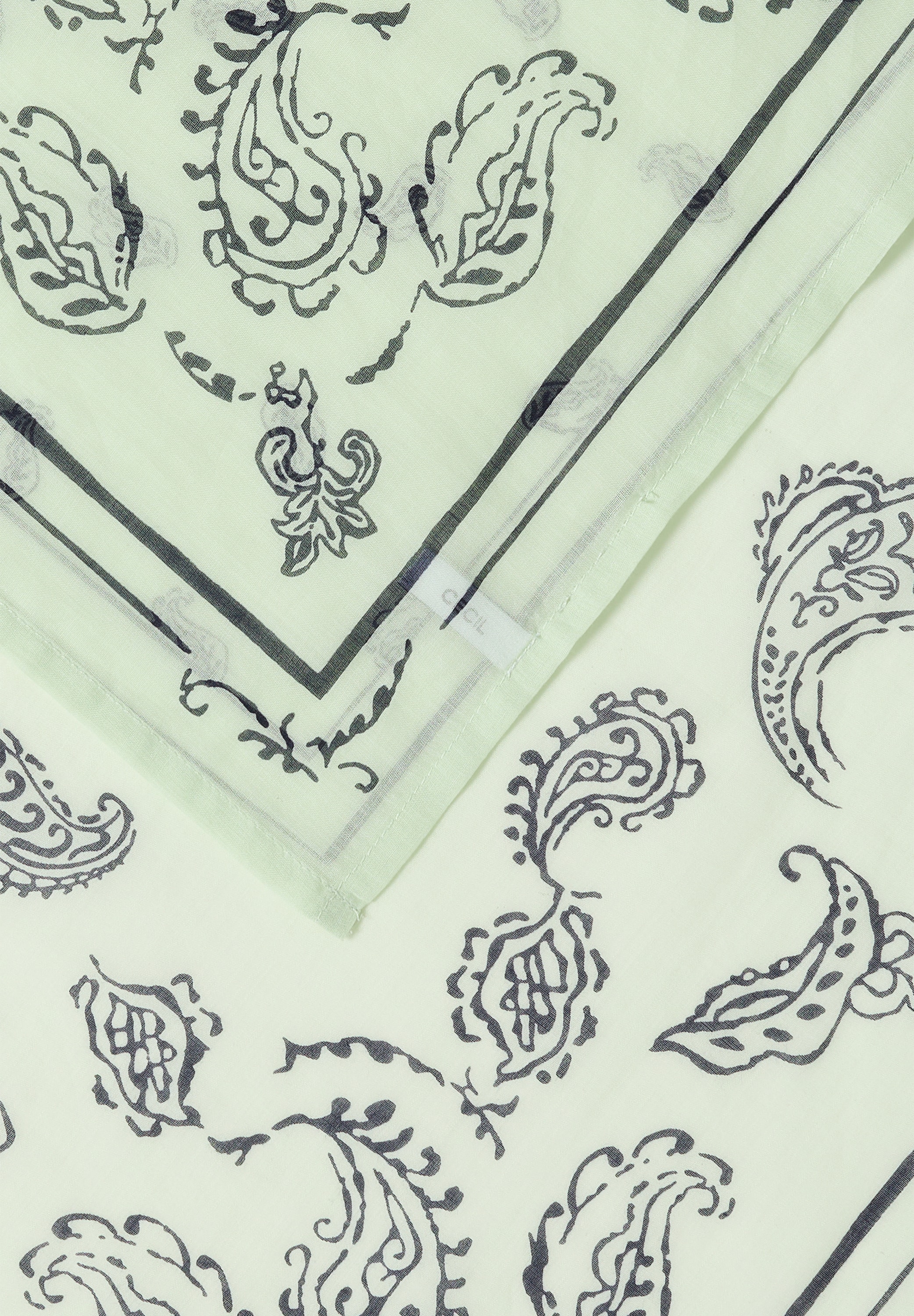 Cecil Halstuch mit Paisley-Muster