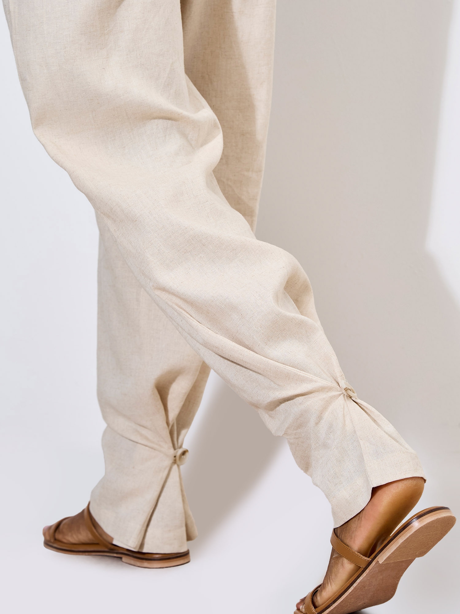 Apricot Stoffhose »Plissierte Hose«  mit weitem Bein