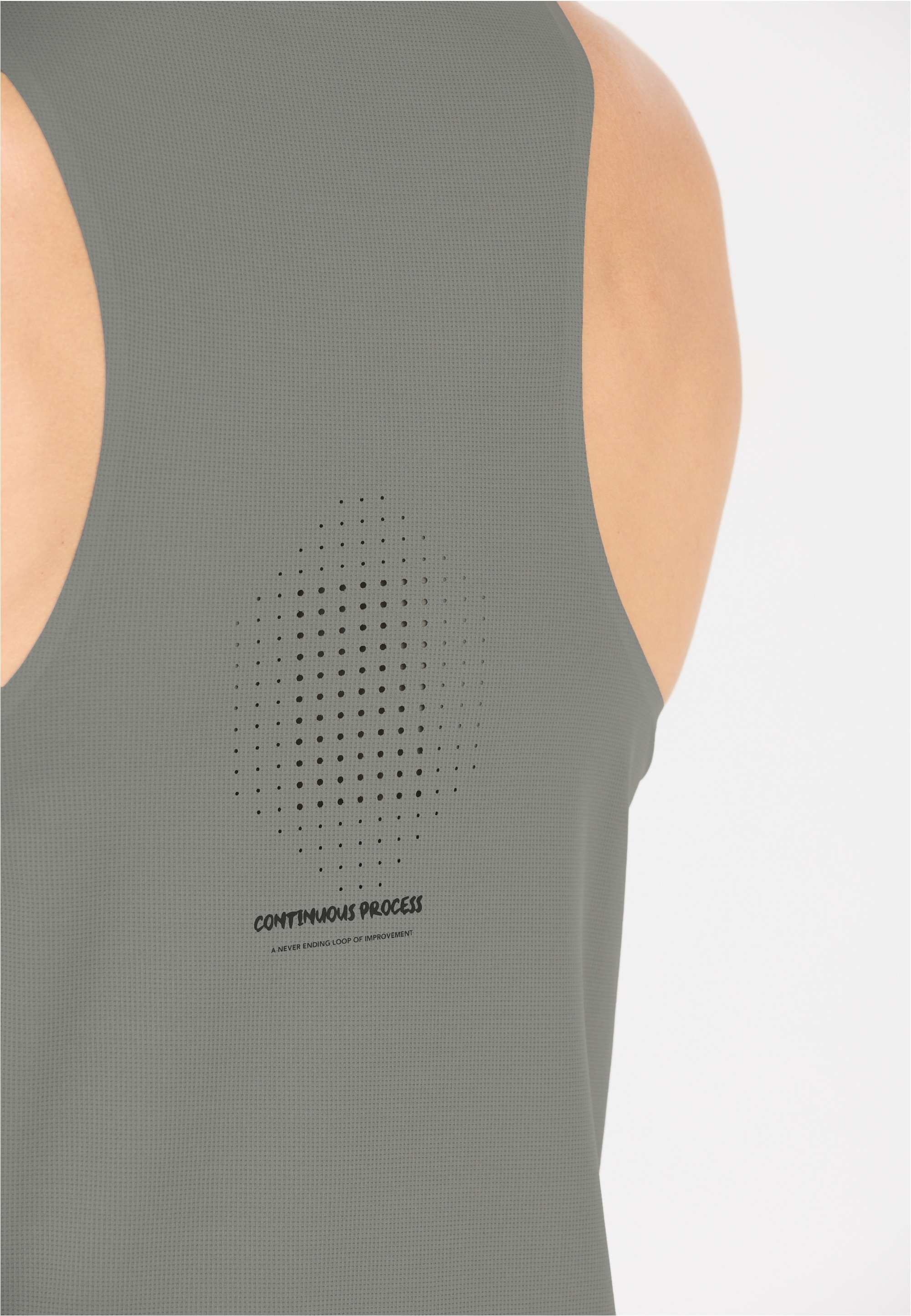 Virtus Funktionsshirt »Ayaan«, aus atmungsaktivem Material
