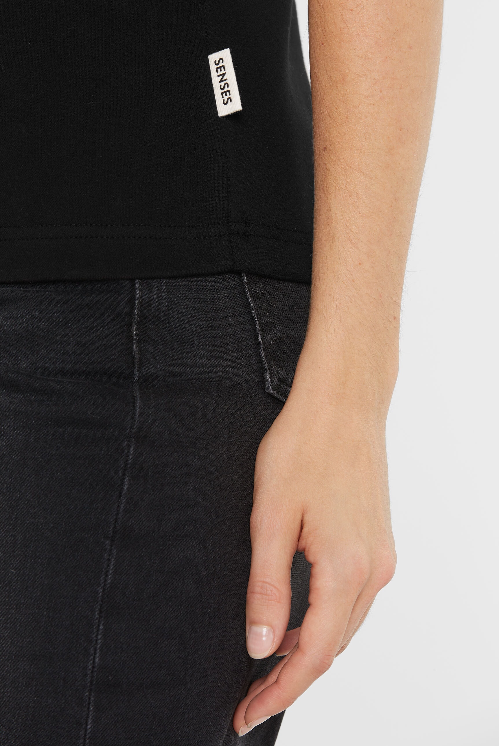 SENSES.THE LABEL Rundhalsshirt, aus Baumwolle
