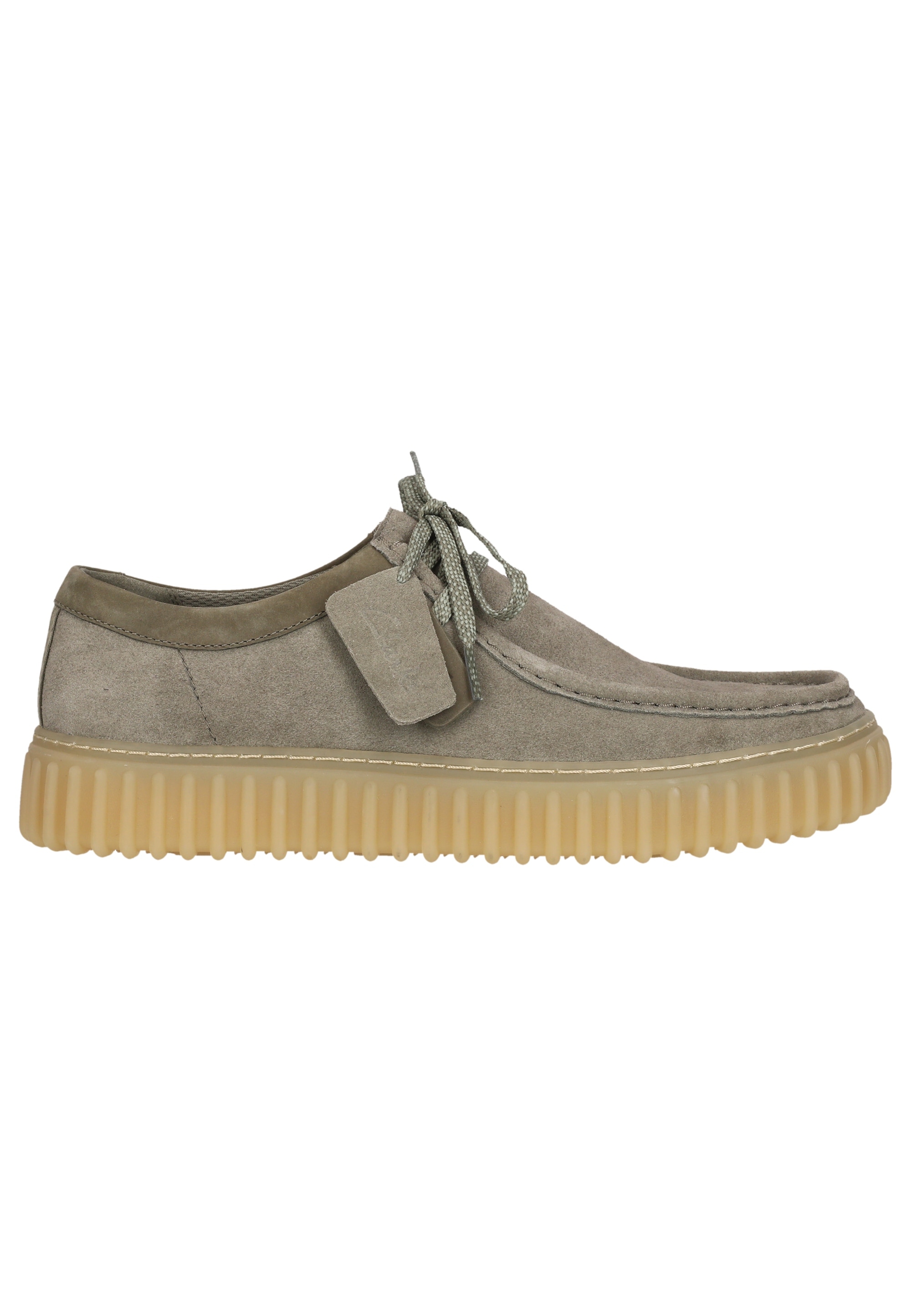 Clarks Schnürschuh »Torhill Low«, mit großer, gerippter Außensohle