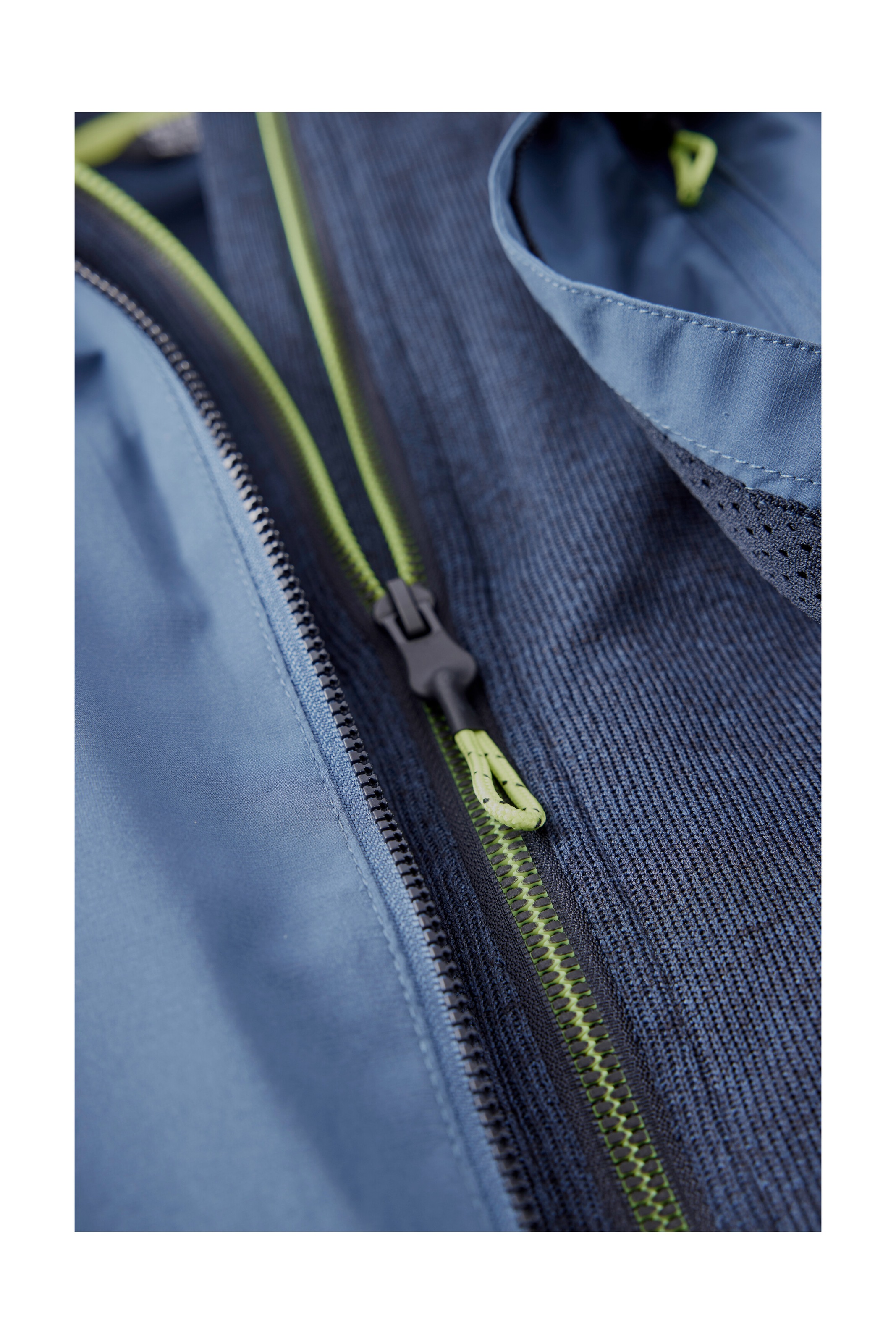 Thumbnail - Killtec Funktionsweste "KOS 31 MN VST" Leichte, wasserdichte Weste mit Teflon EcoElite™ Imprägnierung