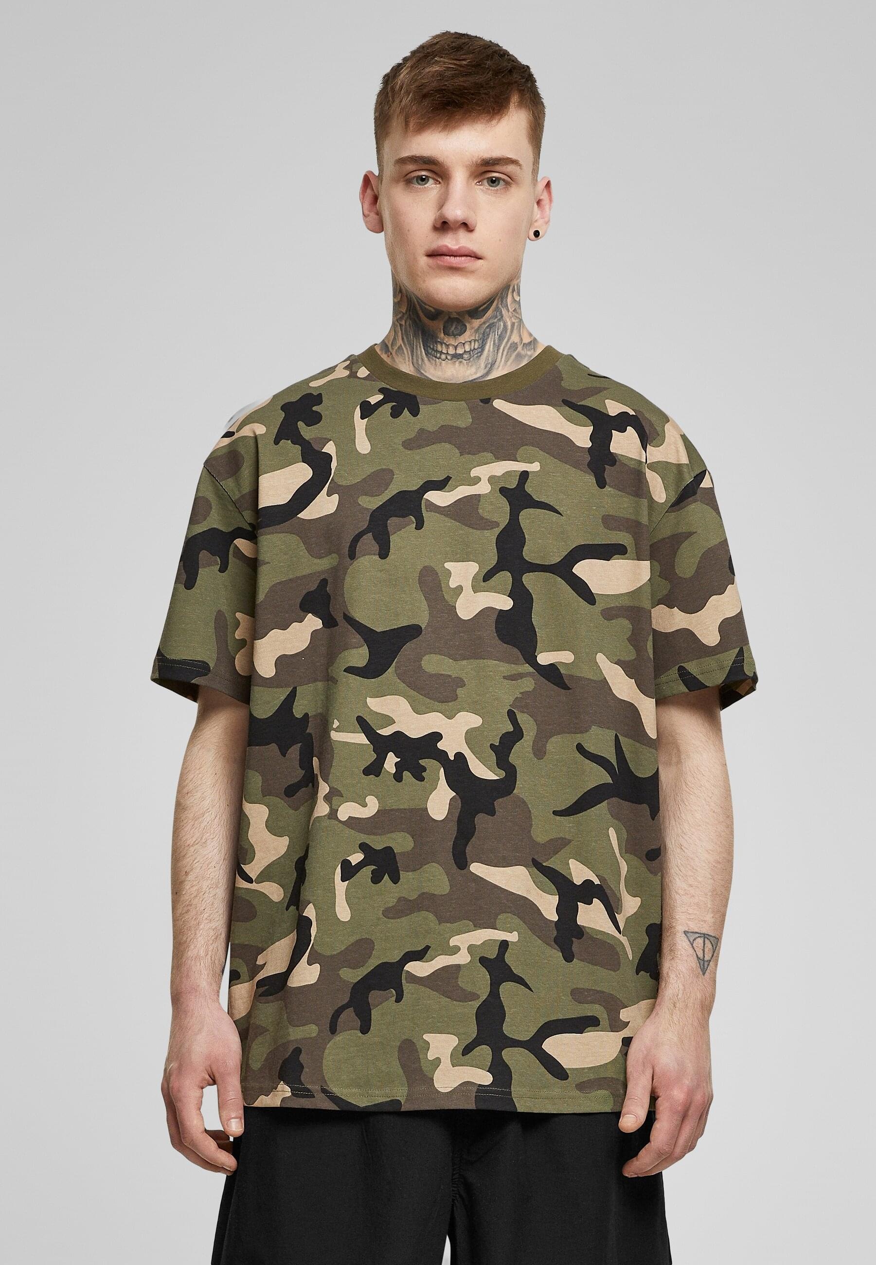URBAN CLASSICS T-Shirt »Urban Classics Herren Heavy Oversized Camo Tee«, (1 tlg.)