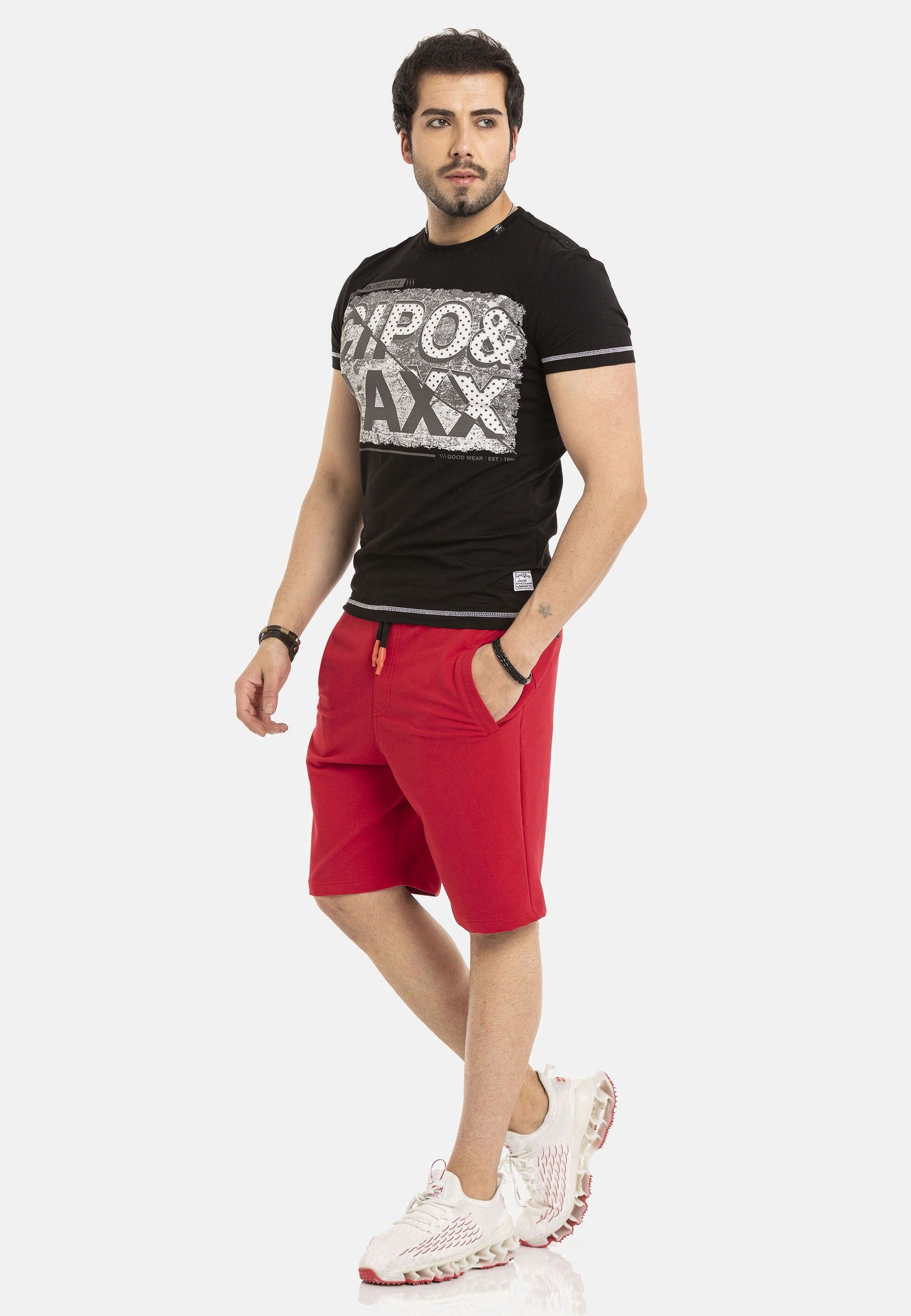 Cipo & Baxx Stoffhose »Shorts«, elastischer Bund mit Kordelzug