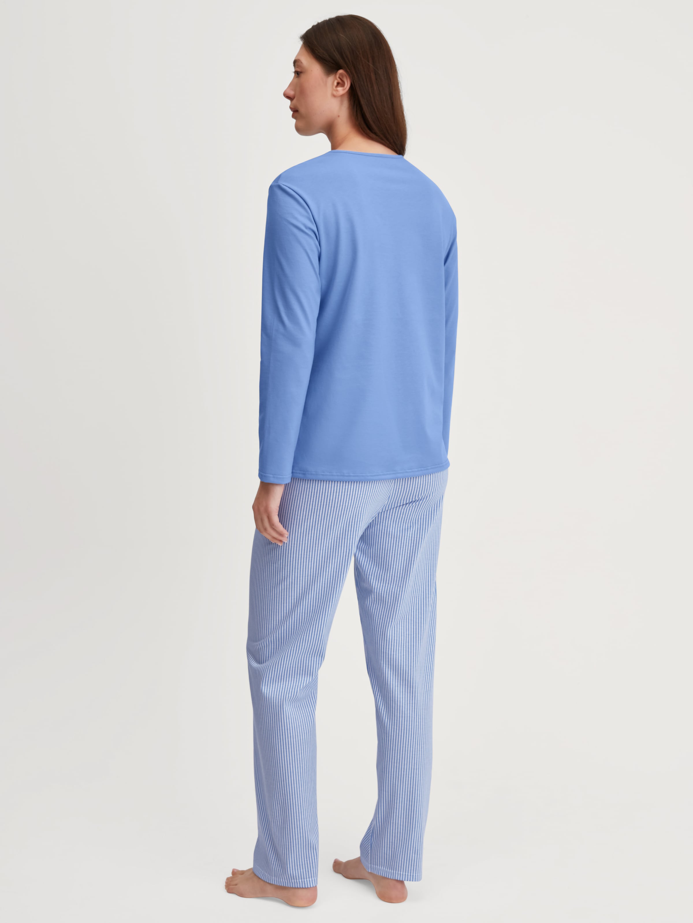 CALIDA Schlafanzug "Lovely Nights", (2 tlg.), Oberteil uni, Hose gestreift, günstig online kaufen