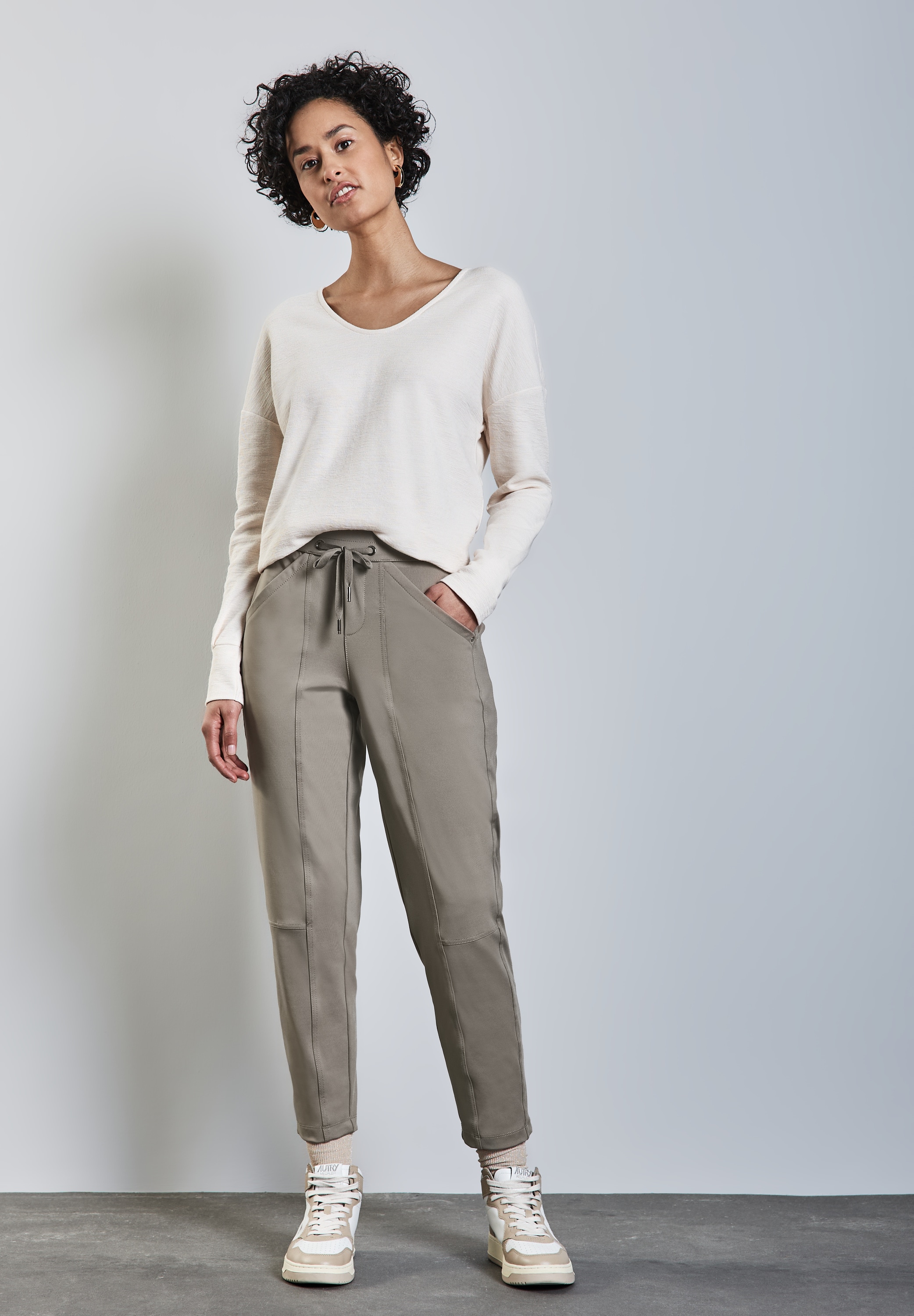 STREET ONE Stoffhose »Style Bonny«, Sommerhose im Loose Fit