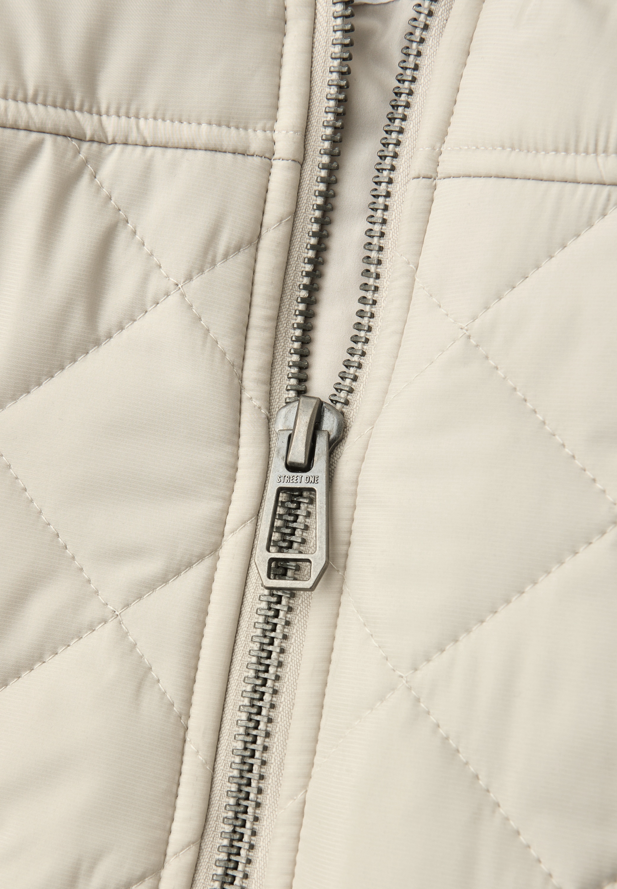 STREET ONE STUDIO Steppjacke ohne Kapuze mit Rundhalsausschnitt