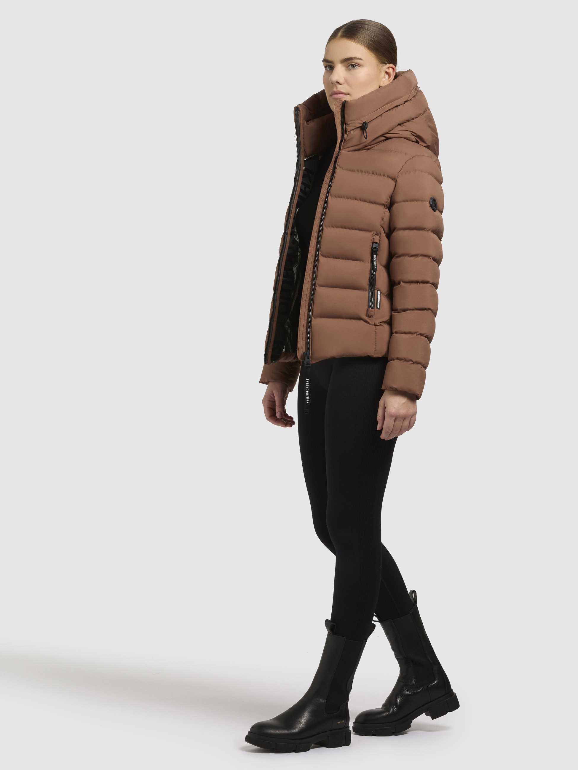 khujo Steppjacke »VADEA«, mit Kapuze