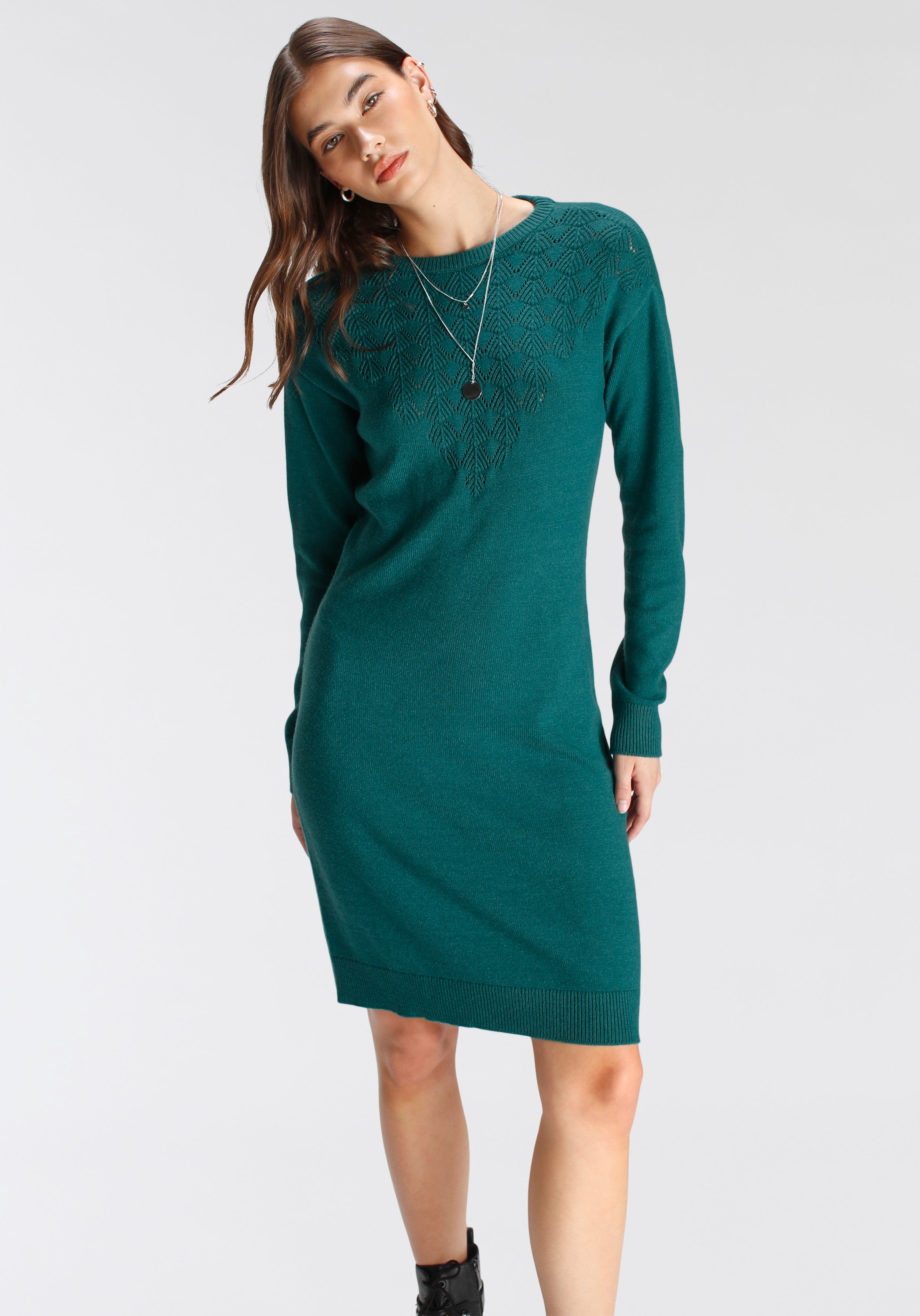 Tamaris Strickkleid Mini-Länge, modischer Ajourstrick günstig online kaufen