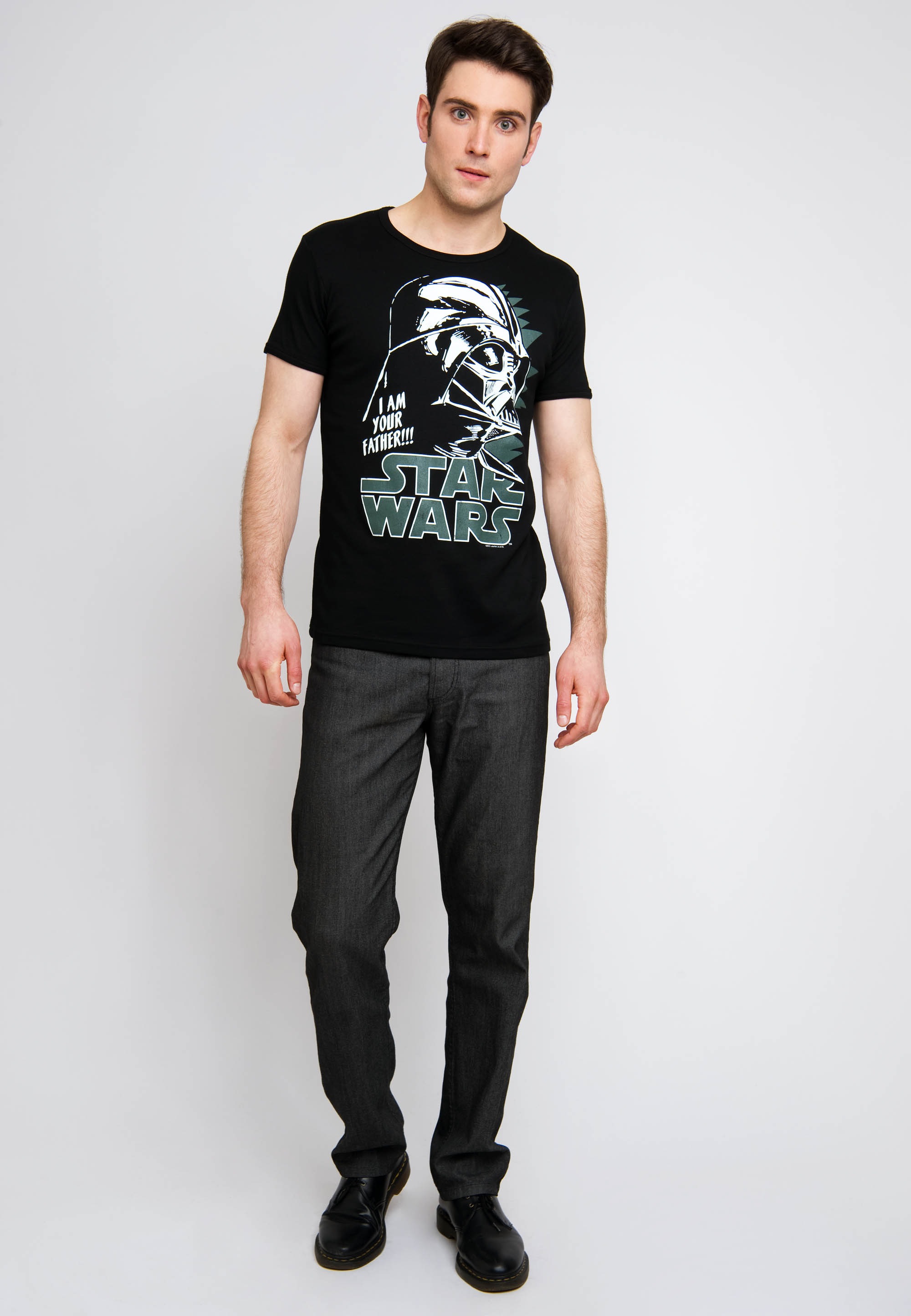 LOGOSHIRT T-Shirt »Darth Vader«, mit markantem Logoprint