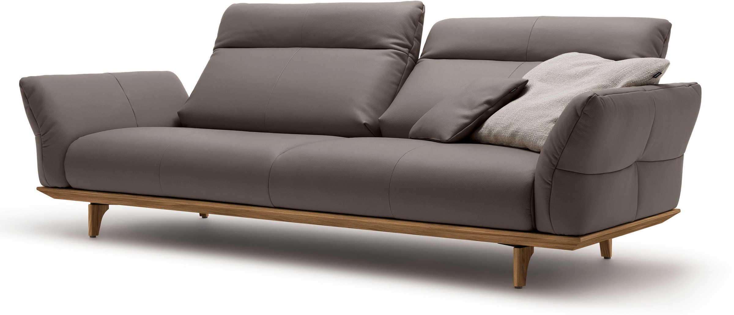 Creation BY ROLF BENZ 3,5-Sitzer »CR.460«, Sockel und Füße in Nussbaum, Breite 228 cm