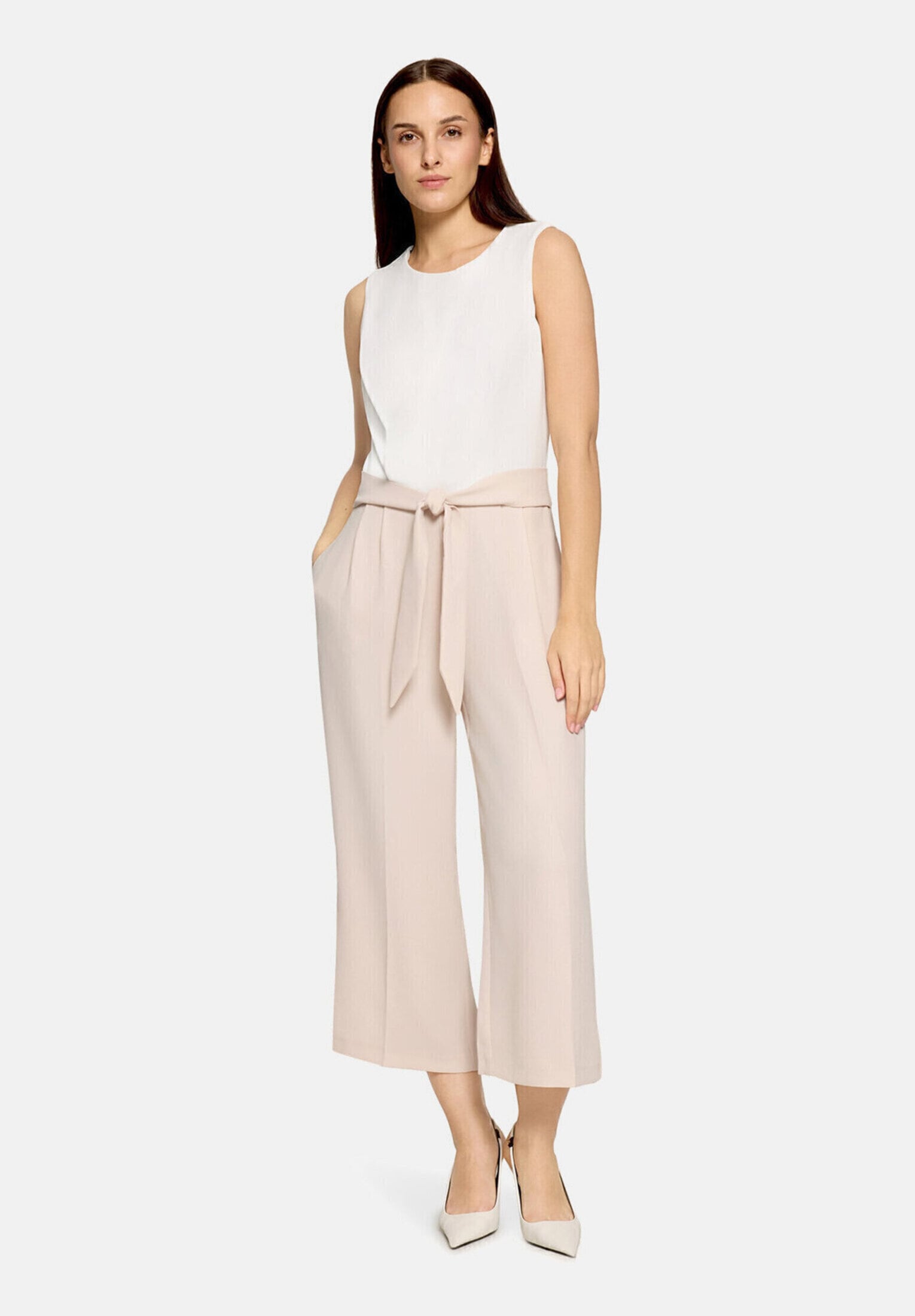 Betty&Co Overall "Damen ohne Arm" 1 Stk. Falten