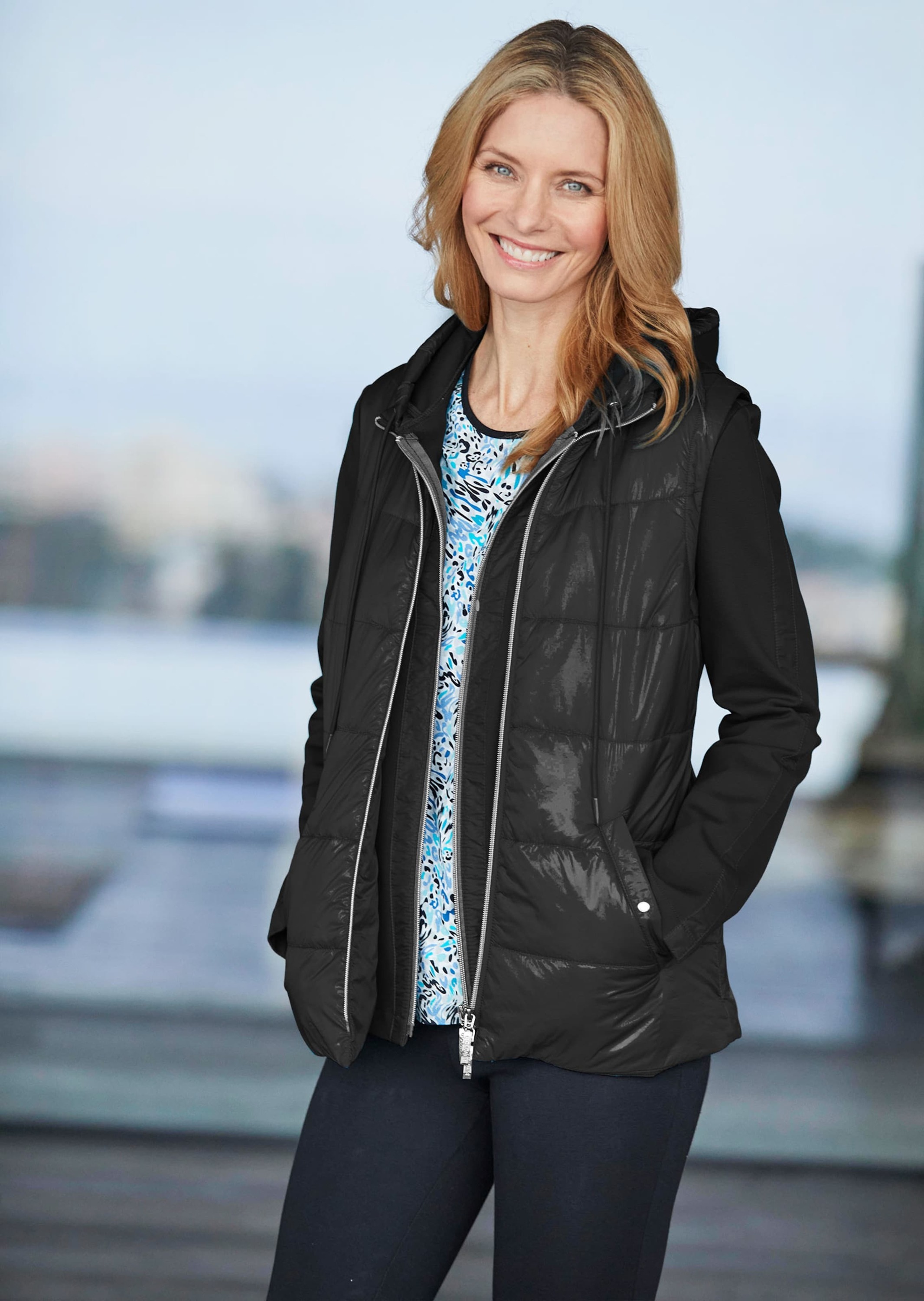 Thumbnail - GOLDNER Kurzweste "Kurzgröße Leichte Steppweste mit Stehkragen" Ohne