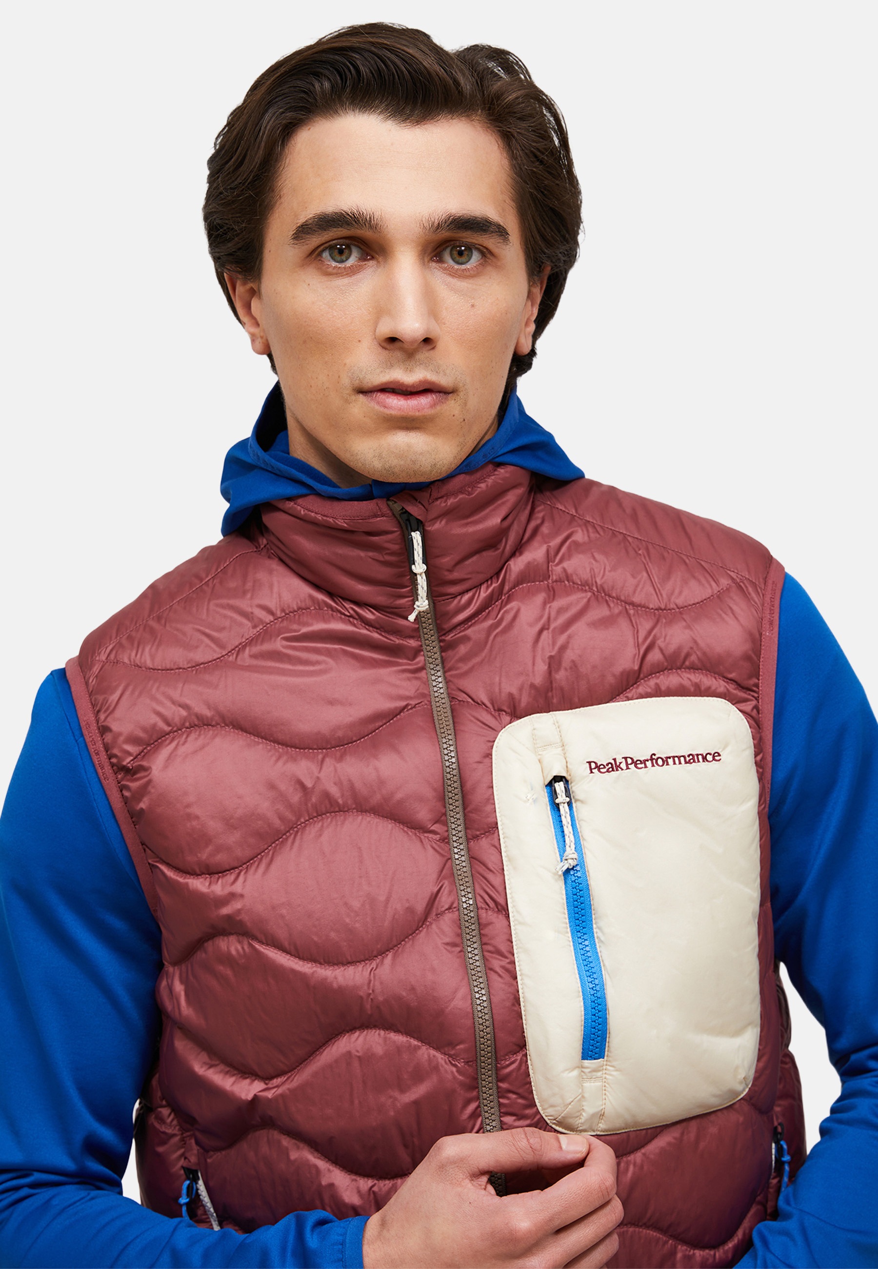 Peak Performance Daunenweste »M Helium Utility Down Vest« mit dezenten Farbdetails