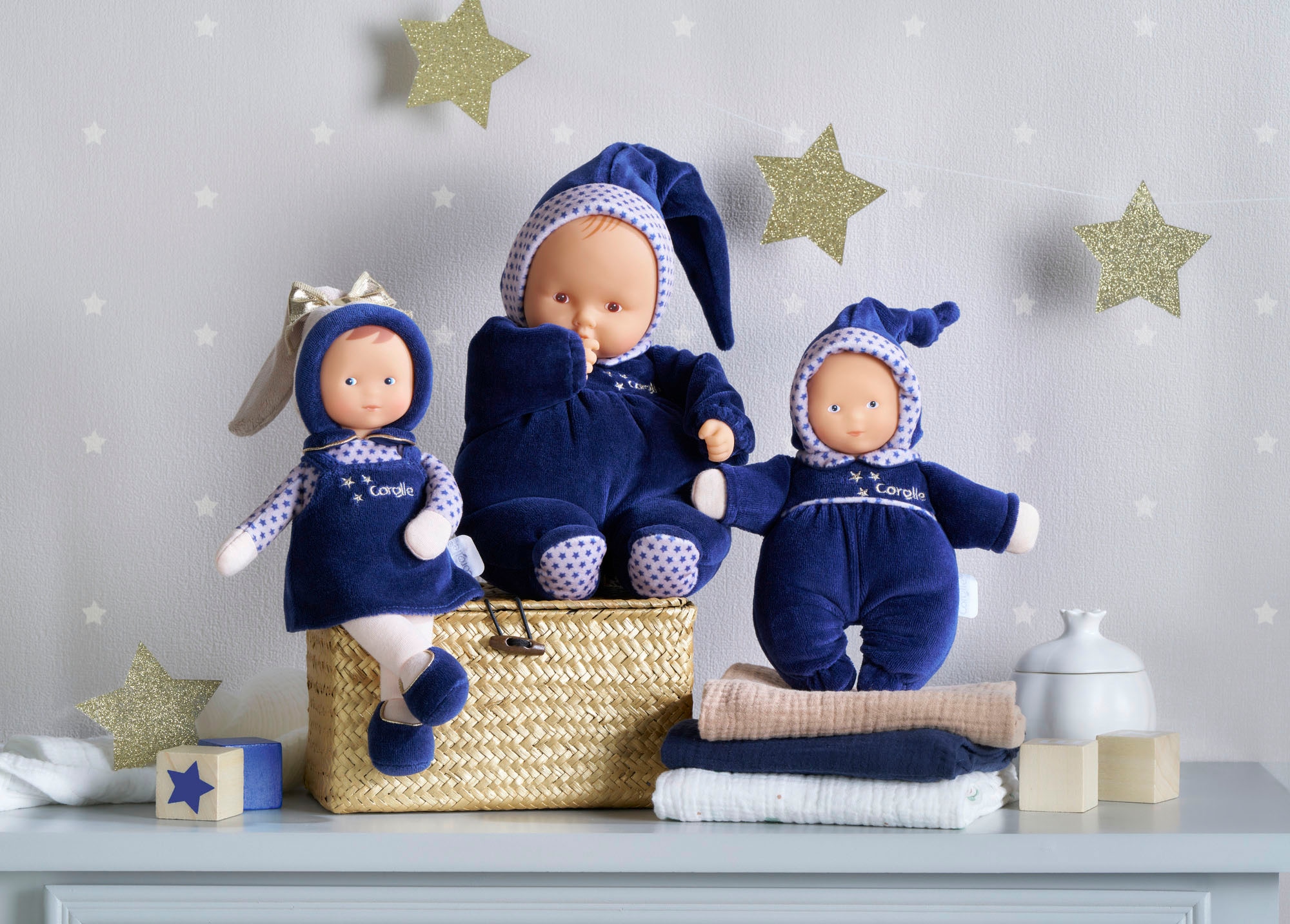 Corolle® Babypuppe »Corolle Mon Doudou Miss, blaue Sternenträume«, mit Vanilleduft