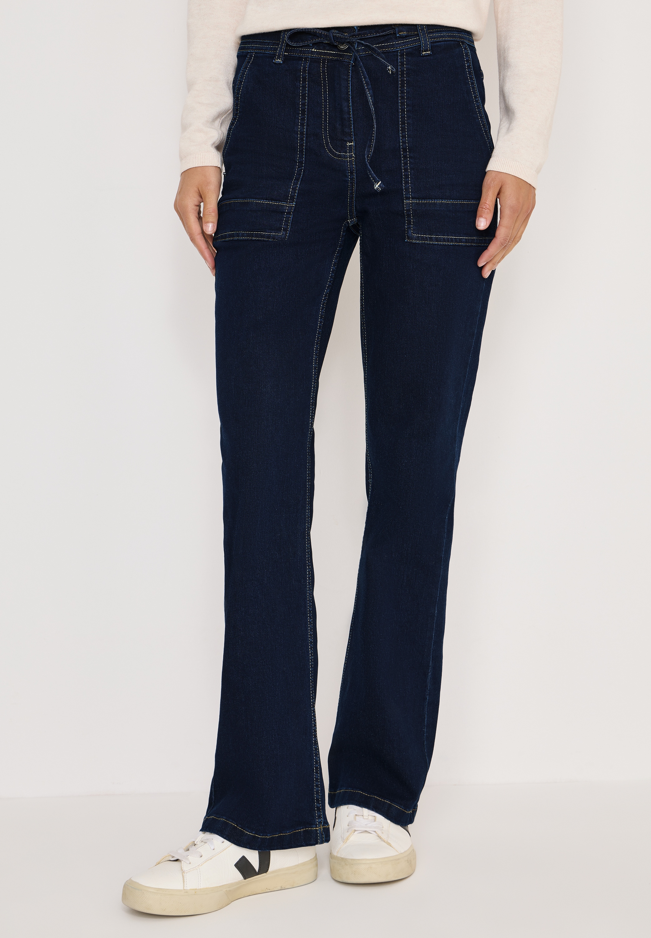 Cecil 5-Pocket-Style