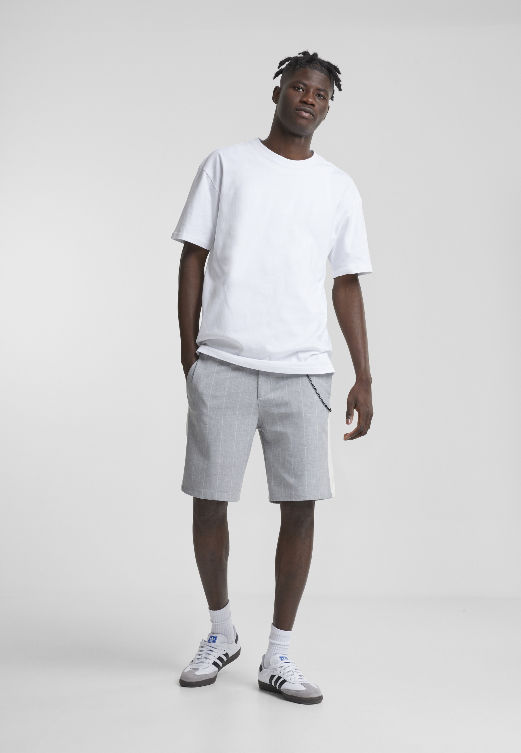 2Y Premium Sweatshorts »2Y Premium 2Y Wide Pinstripe Shorts«