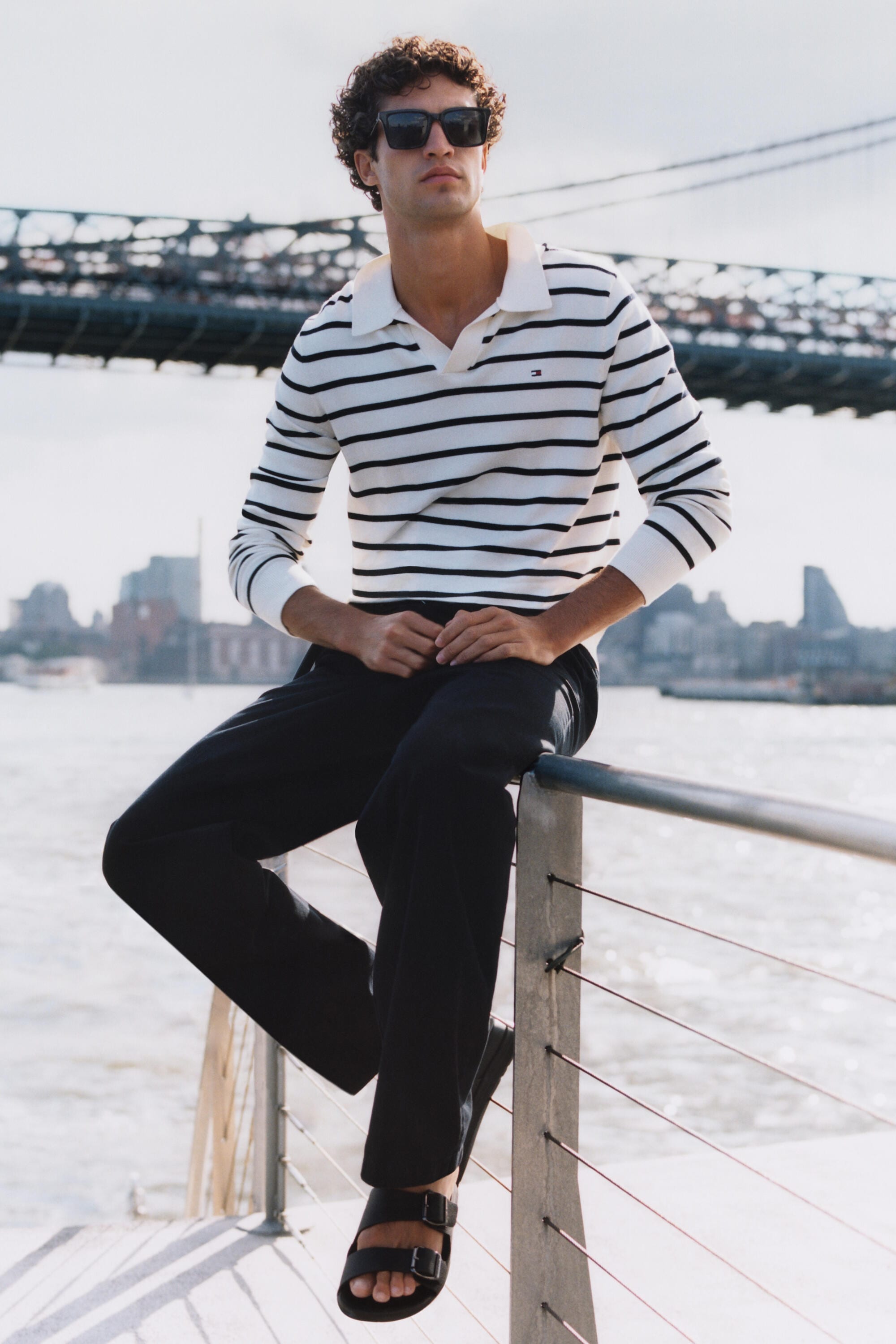 Tommy Hilfiger Pantolette »D DENSITY HILFIGER LTH SAND«, Sommerschuh, Bequemschuh, Schlupfschuh mit verstellbaren Schnallen