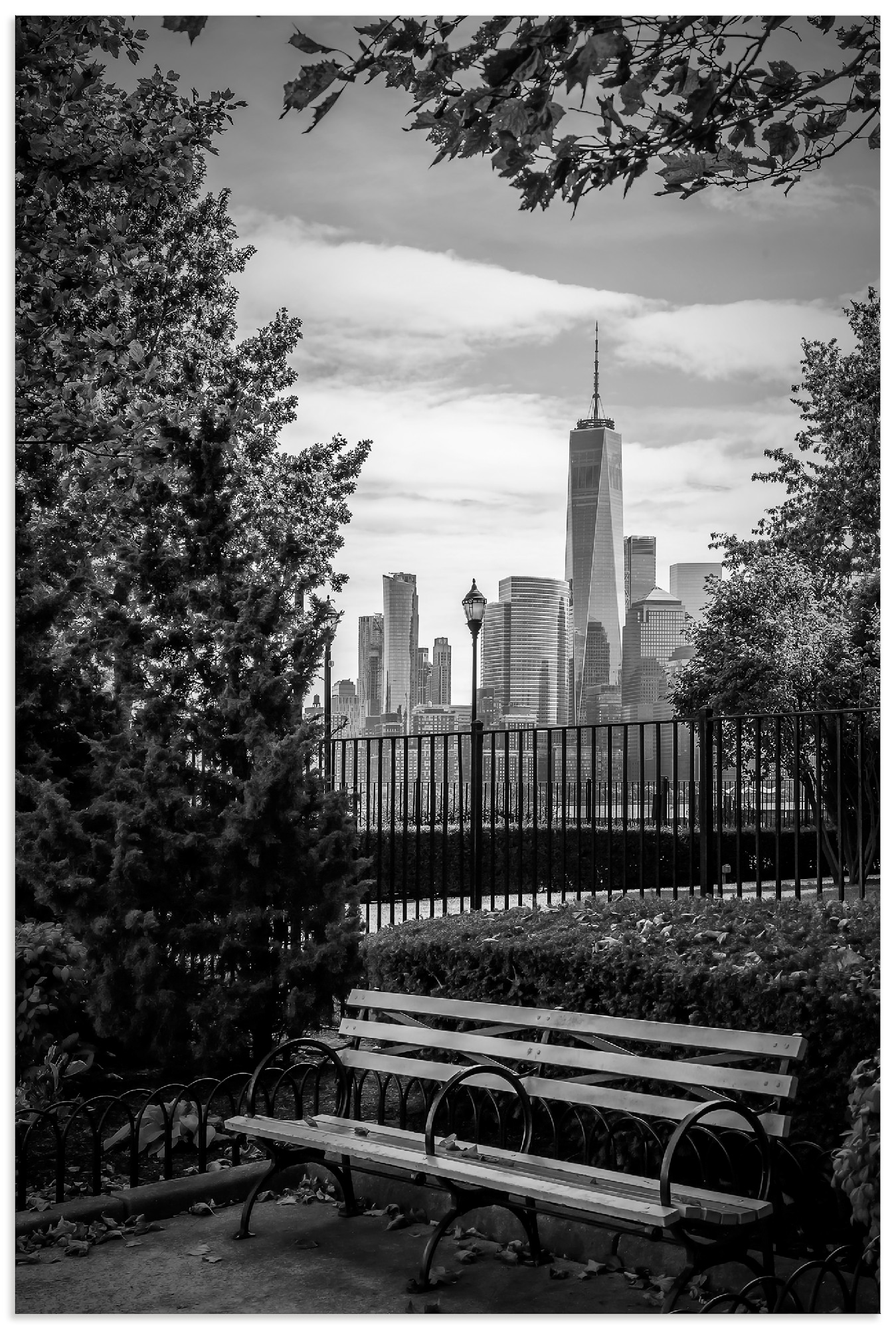 Artland Wandbild "Urbaner Rückzugsort mit NYC-Skyline" 1 Stk. tlg. als Alubild, Leinwandbild, Poster, Wandaufkleber in verschied. Größen