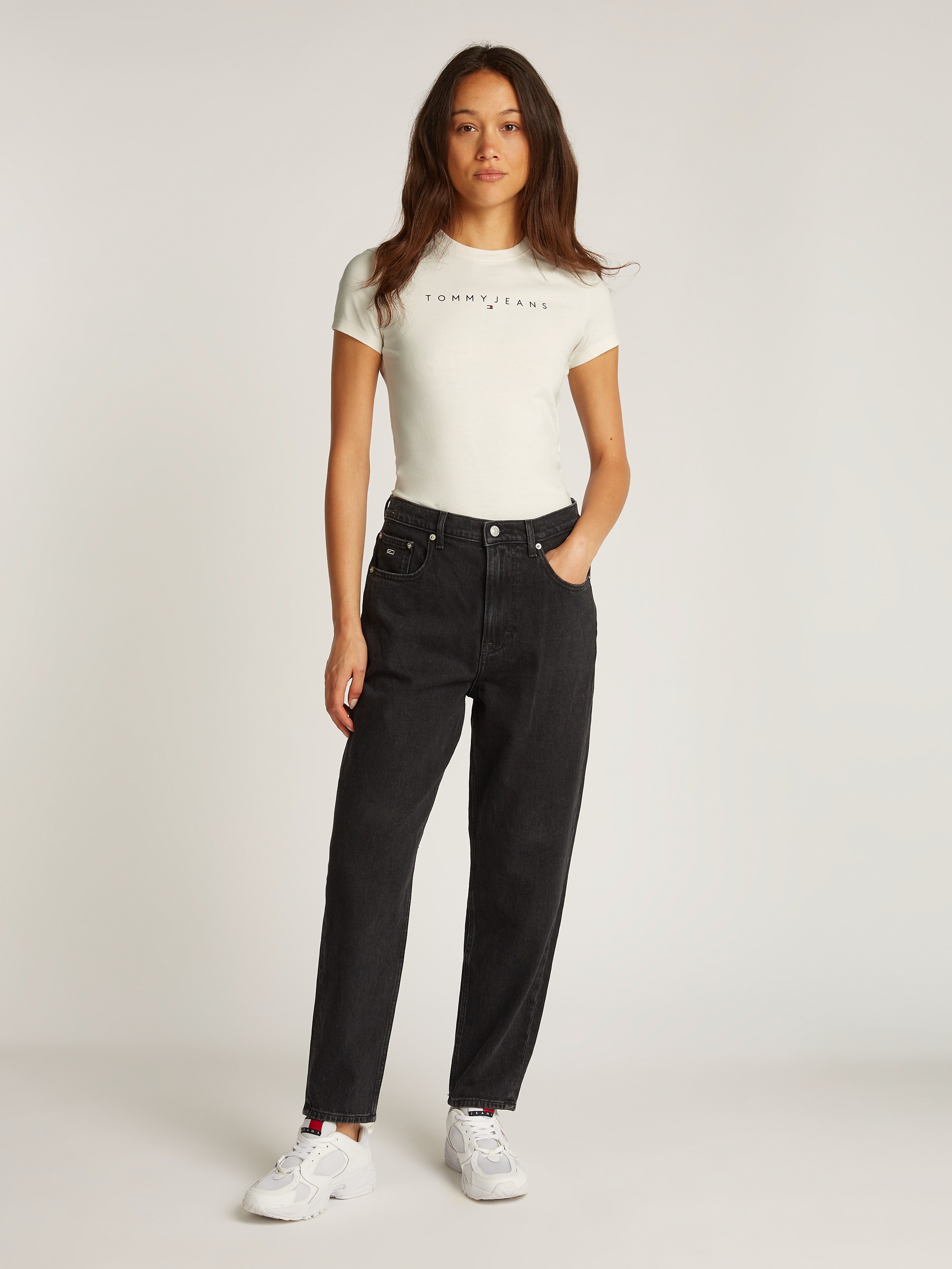 Tommy Jeans T-Shirt »TJW SLIM LINEAR TEE EXT«, mit Logo-Schriftzug